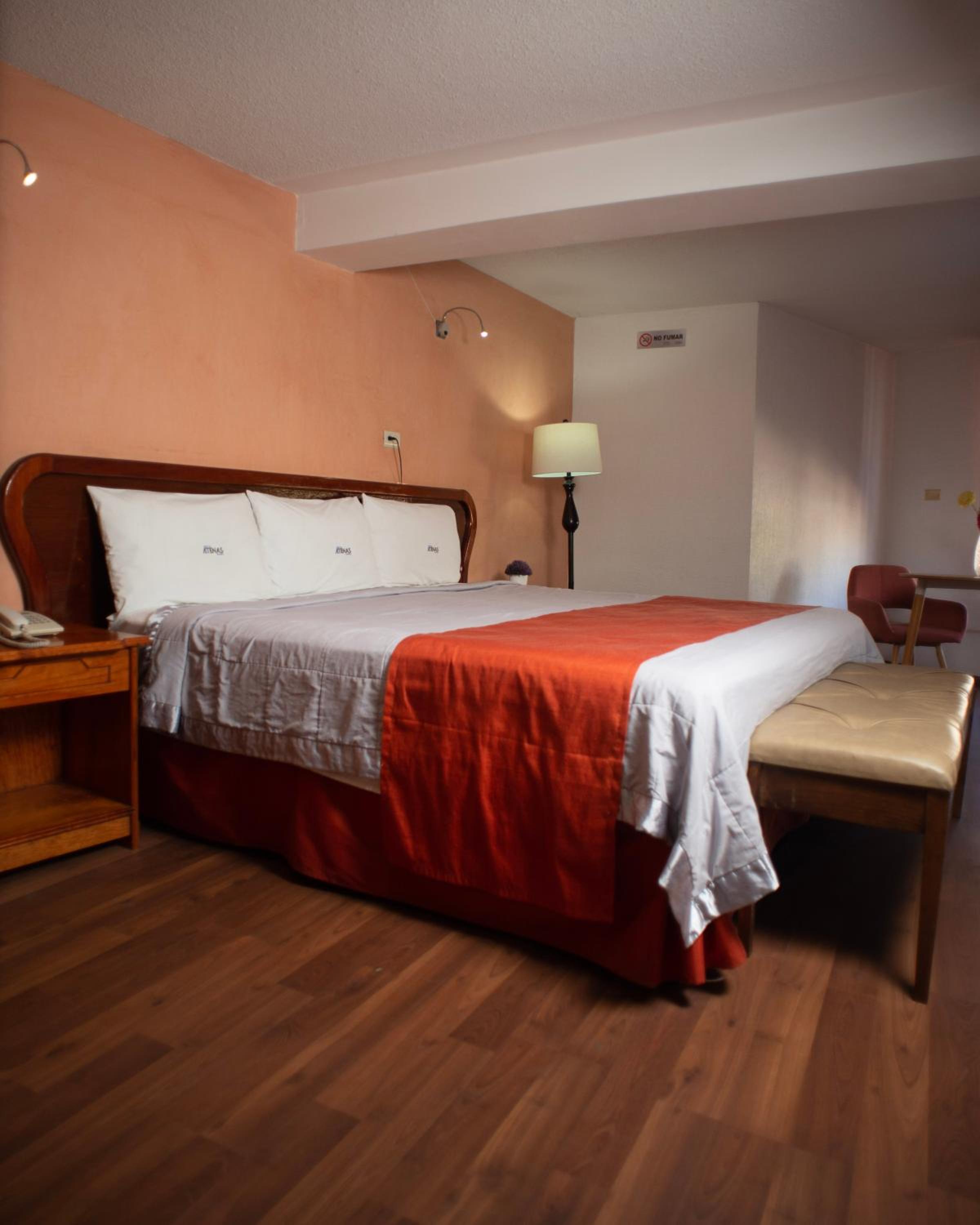 Suite photo 1