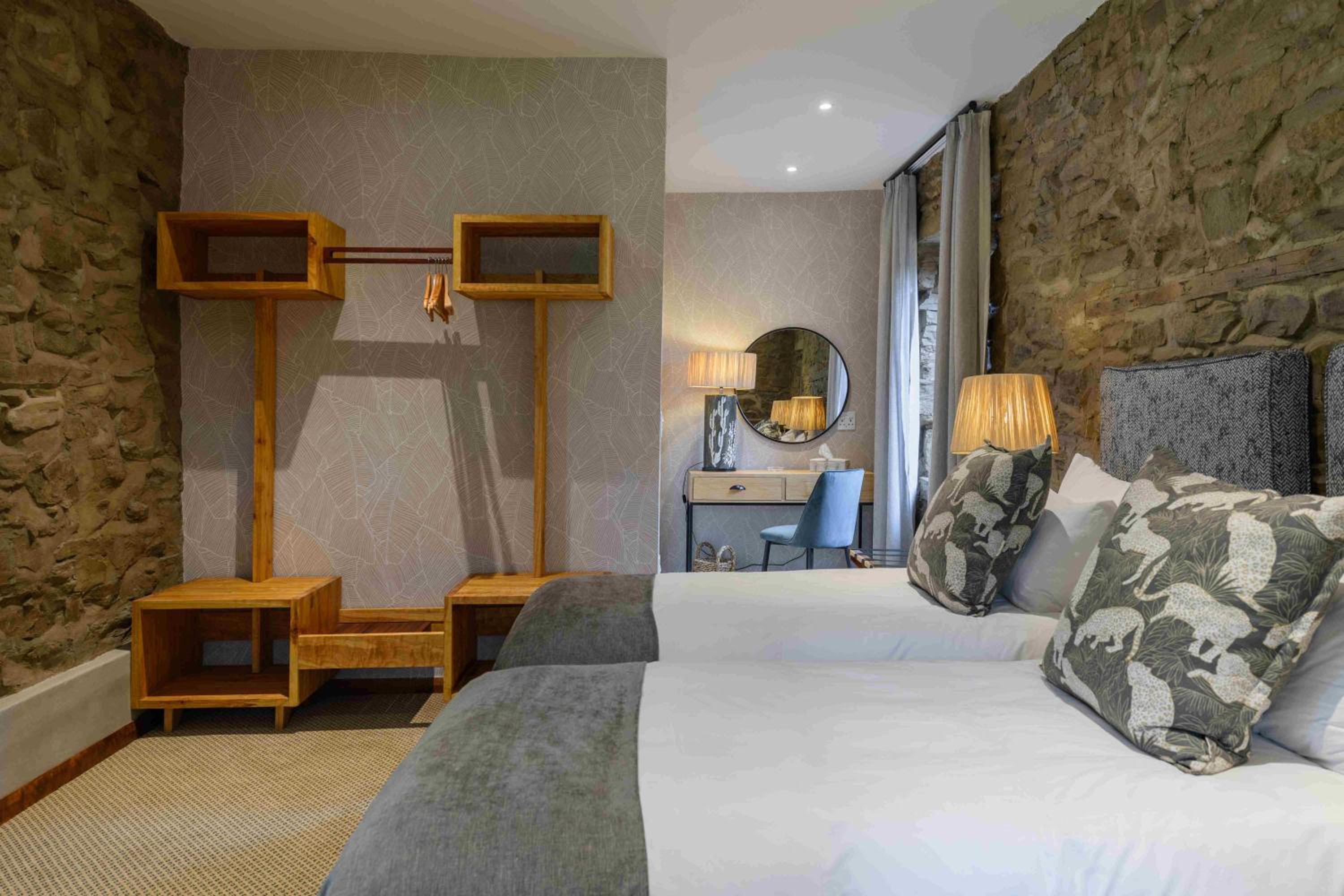 Luxury King Room photo 1