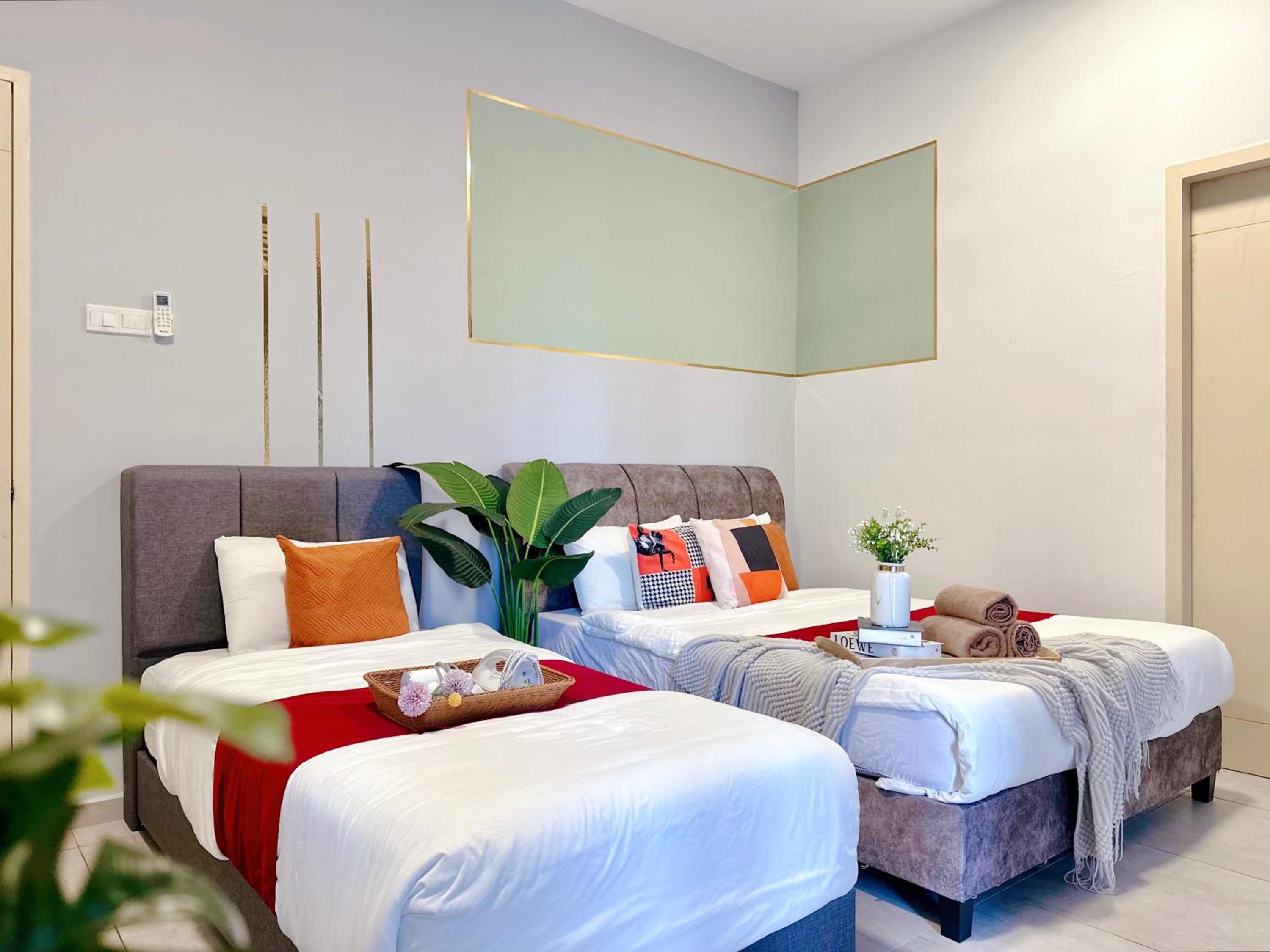 Three-Bedroom Apartment - Photo 3