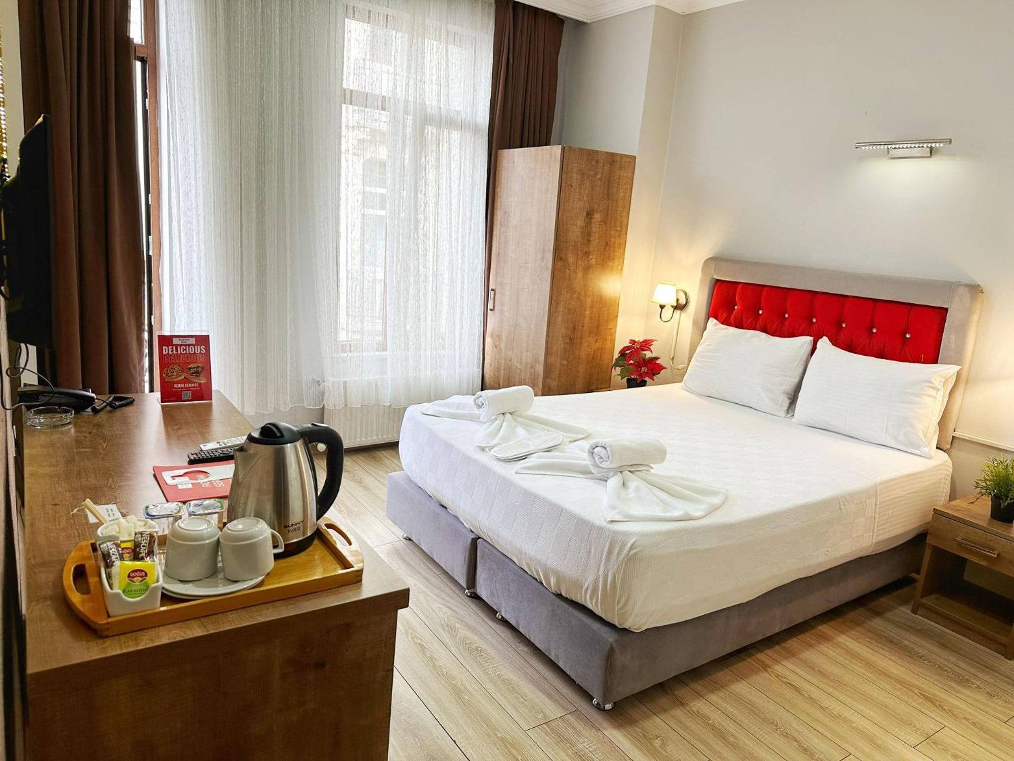 Double Room with Balcony photo 1