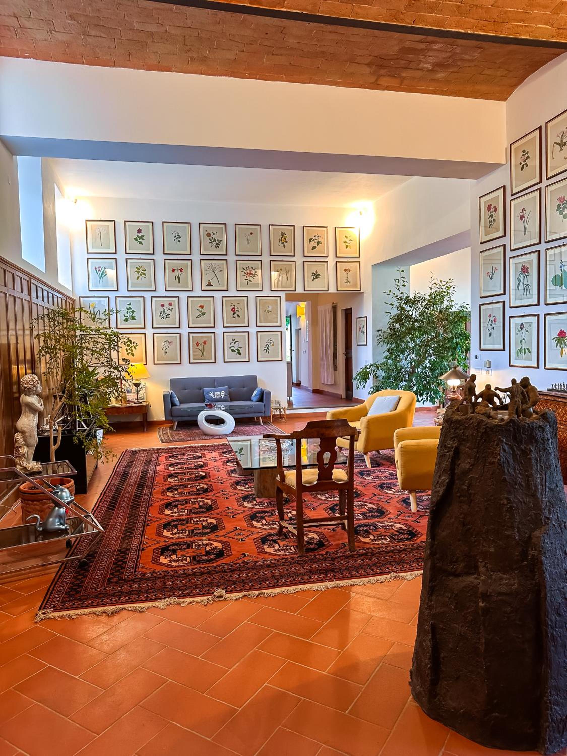 Deluxe Suite photo 2