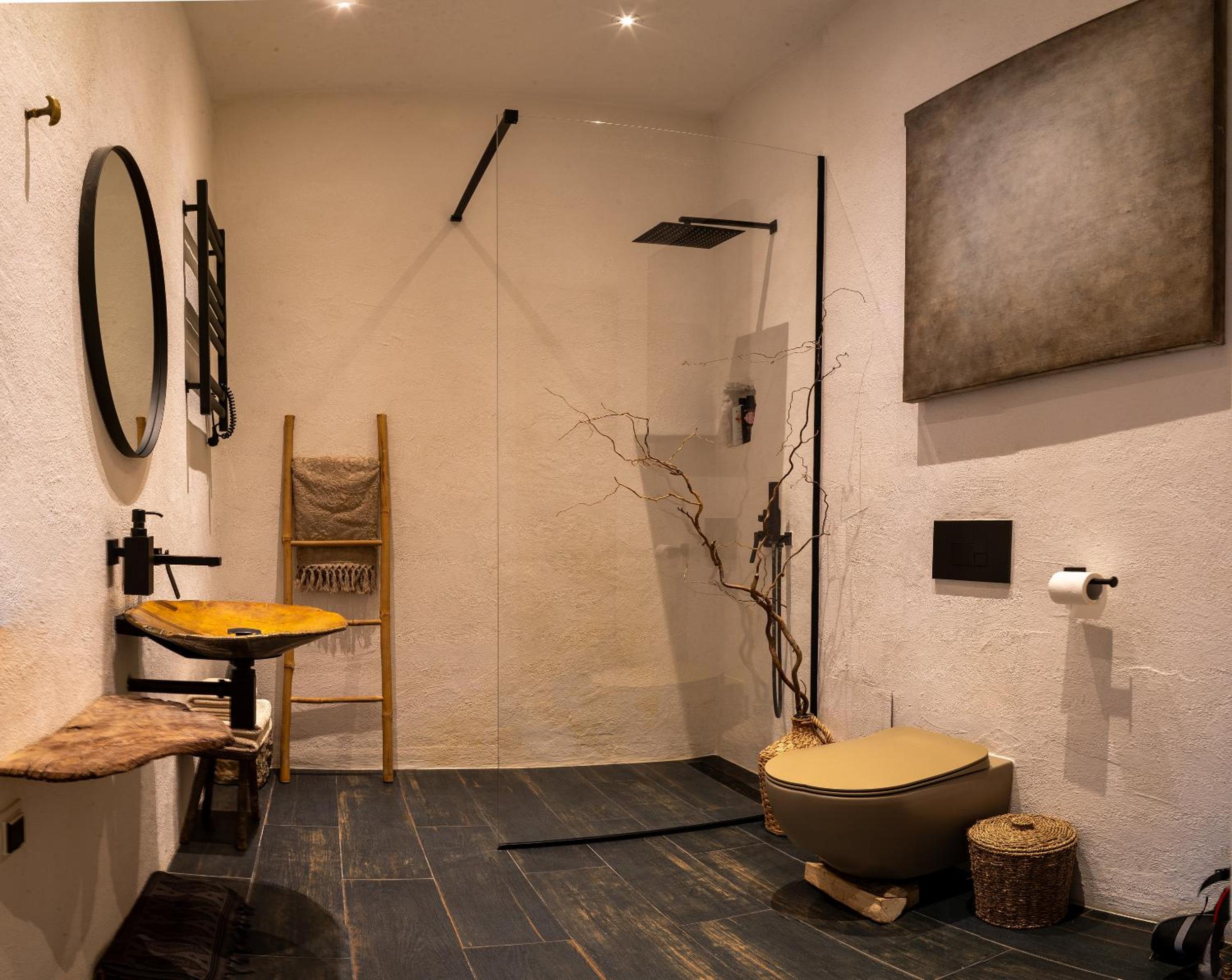 Studio Apartment photo 2