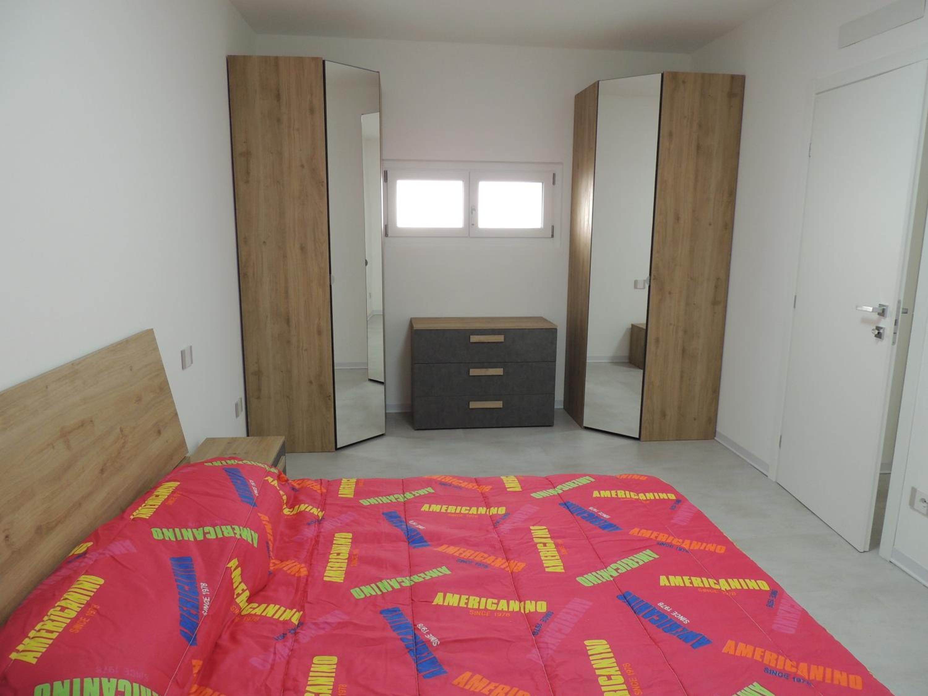 Two-Bedroom Apartment with Mountain View photo 3