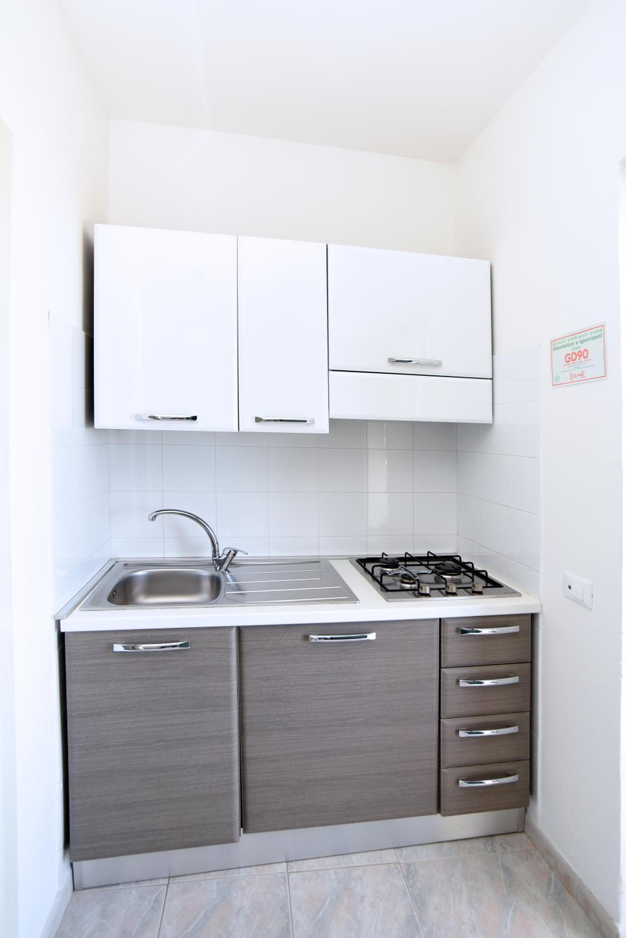 Studio Apartment photo 1