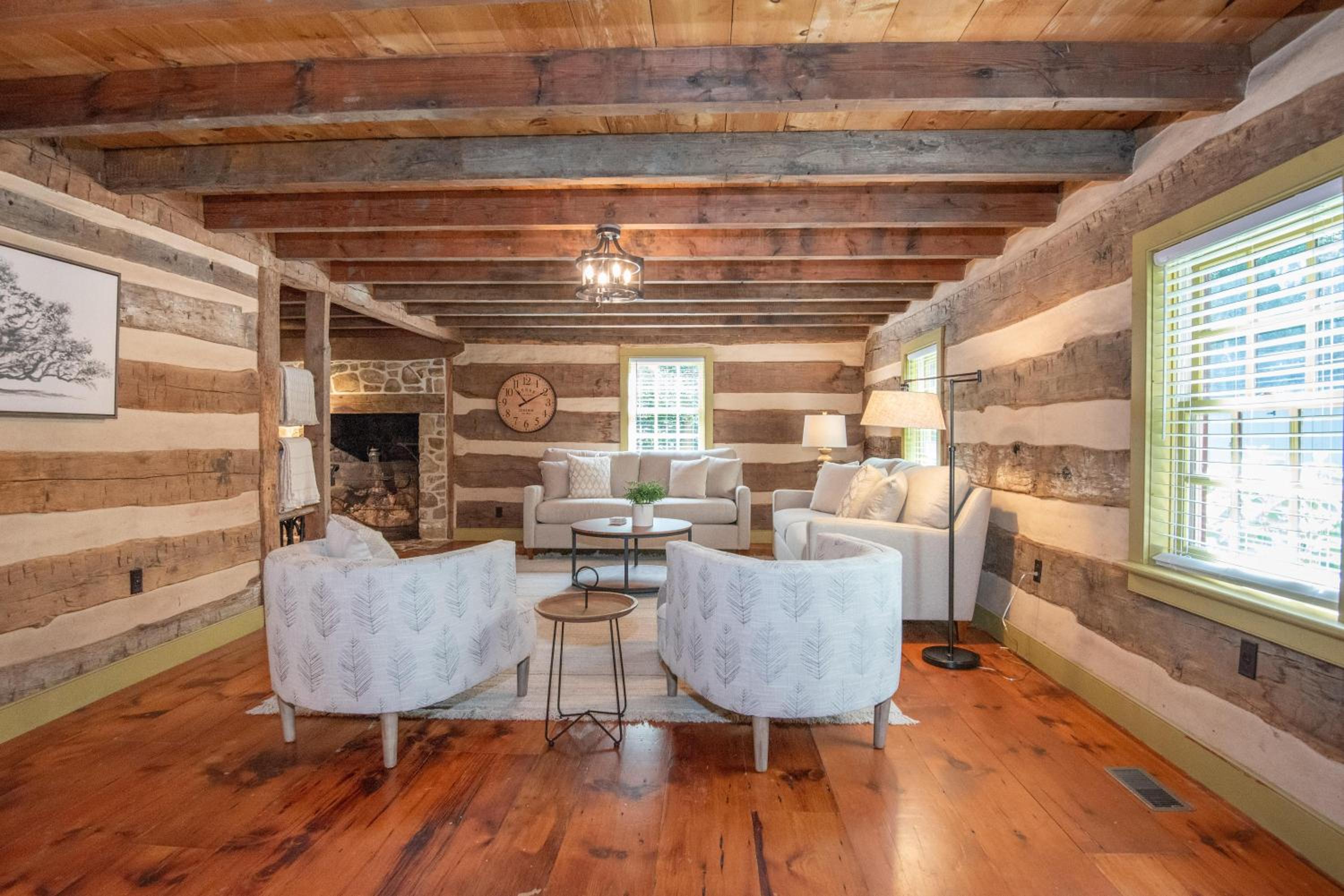 Five-Bedroom Holiday Home photo 2