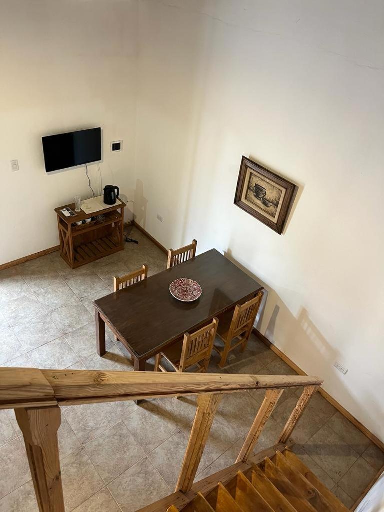 One-Bedroom Apartment photo 3