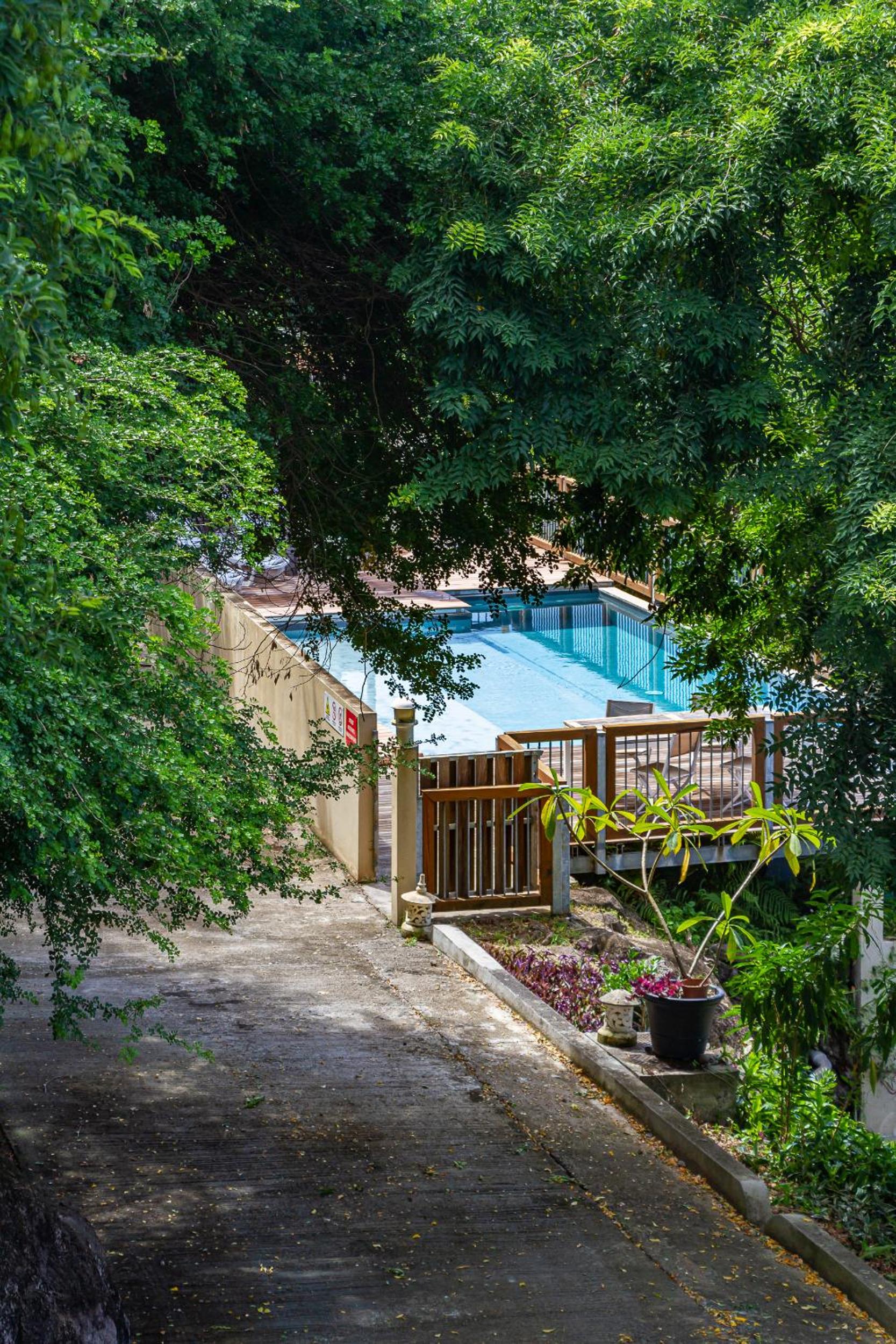 Bungalow with Patio photo 2