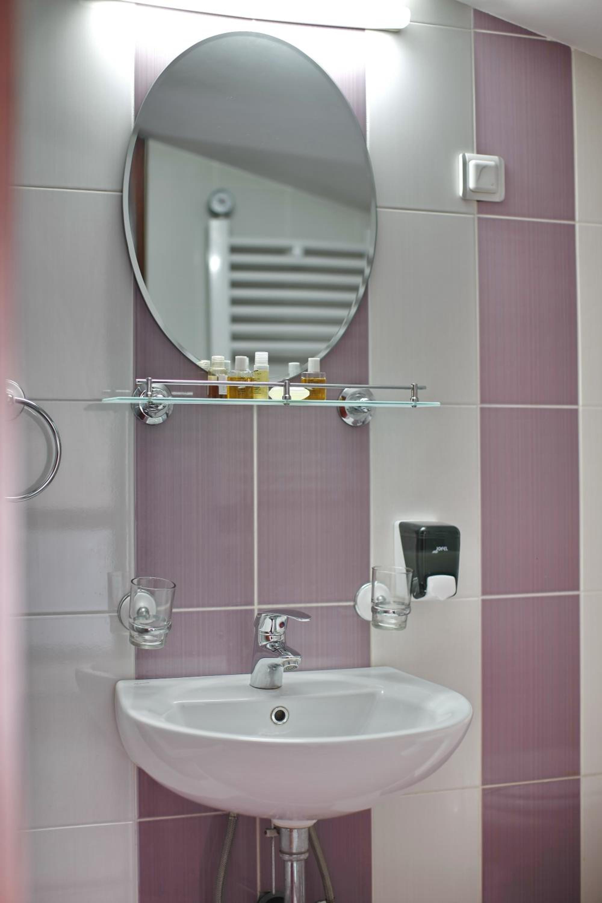 Triple Room - Photo 5