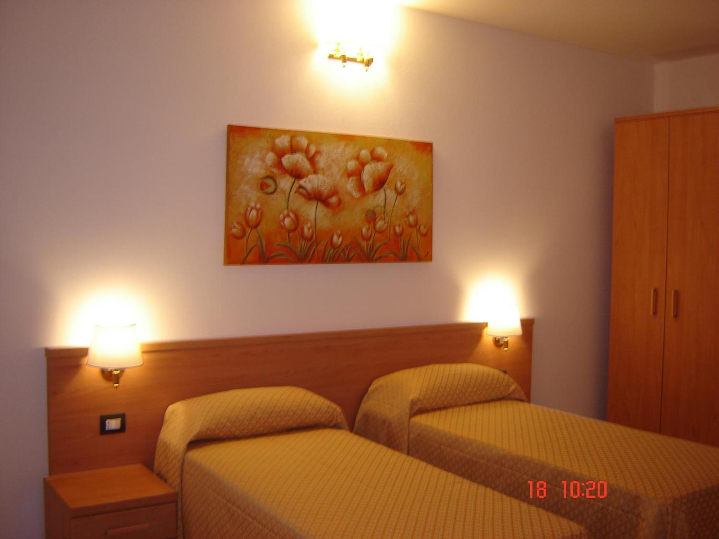 Superior Double or Twin Room photo 3