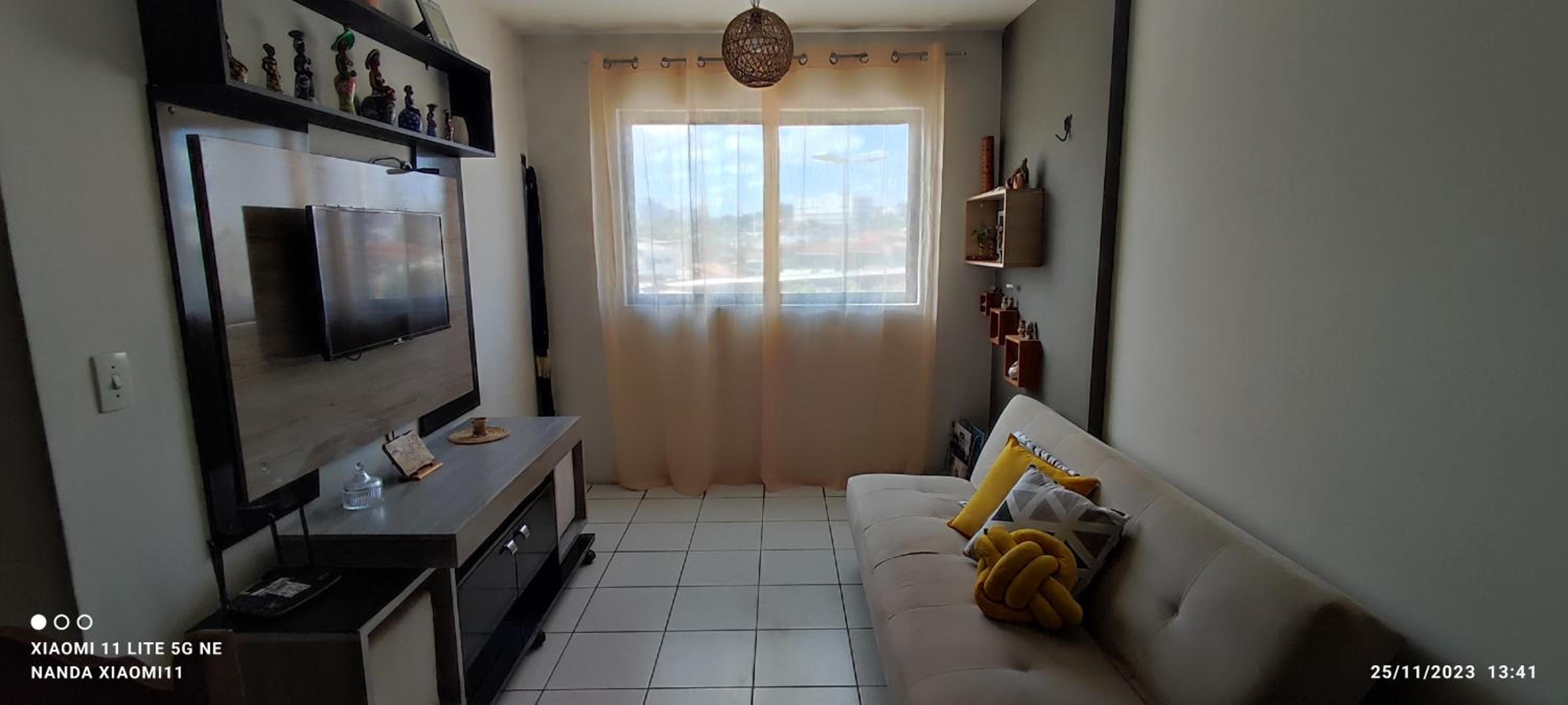 Three-Bedroom Apartment - Photo 2