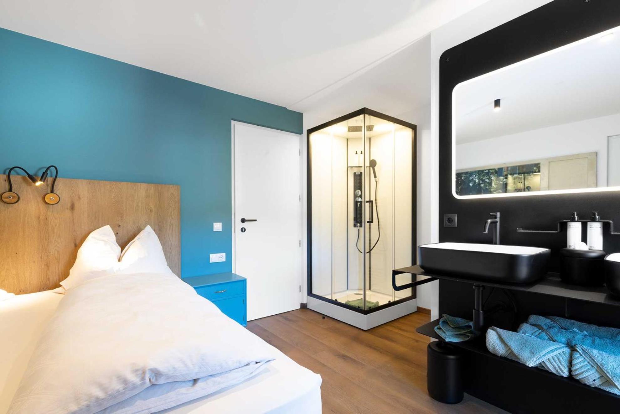 Three-Bedroom Suite photo 3