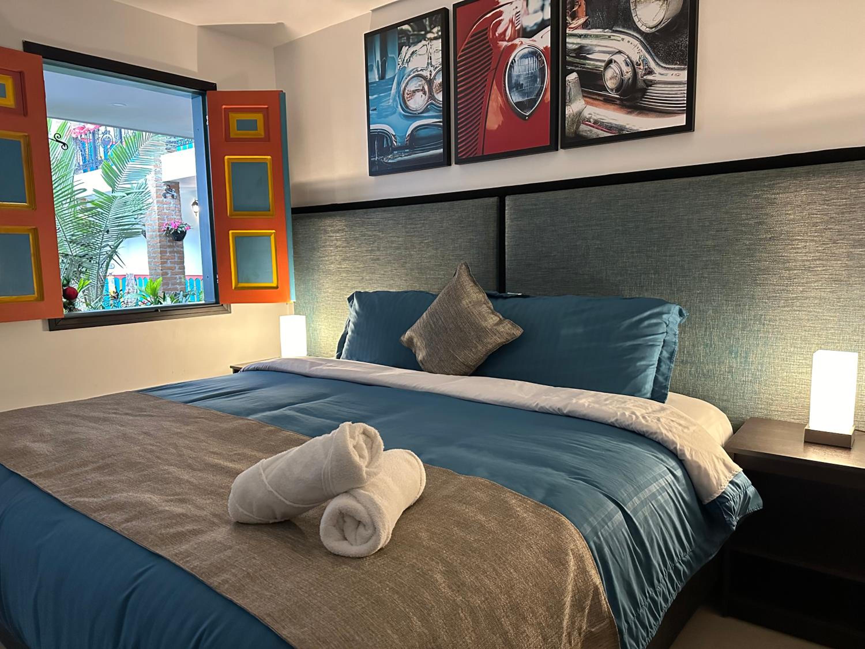 Deluxe Family Suite photo 1