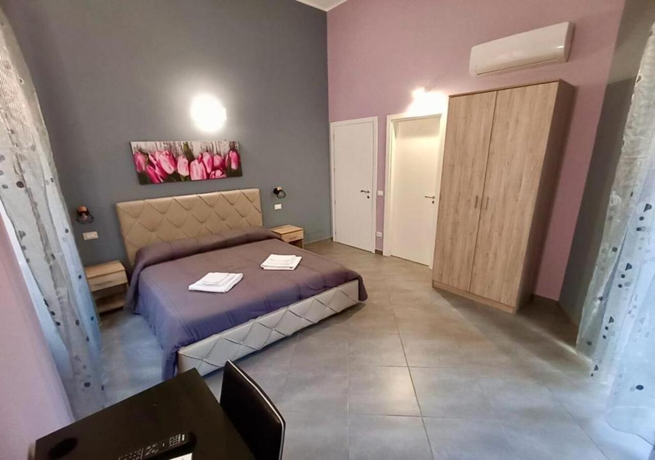 Double Room with Private Bathroom and Balcony
