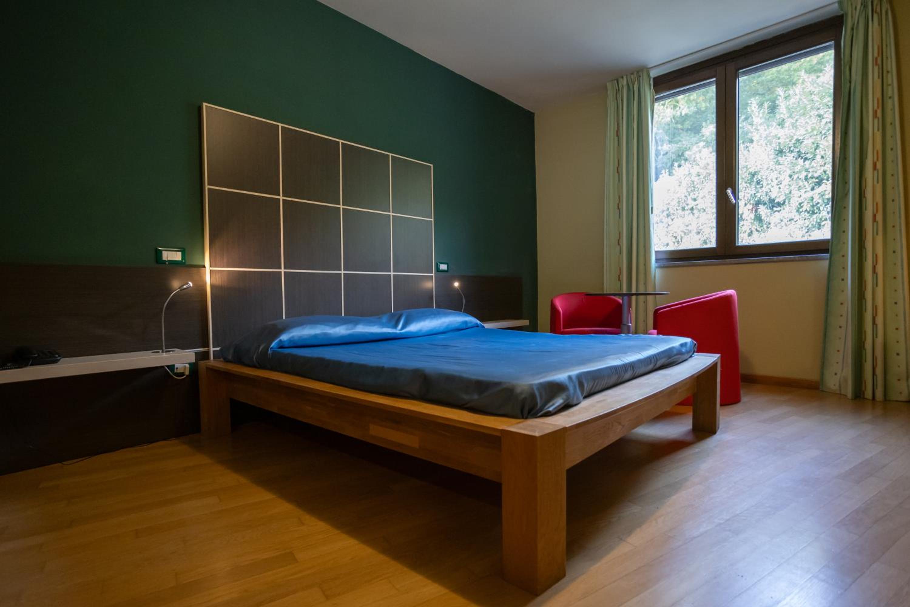 Suite - Photo 4