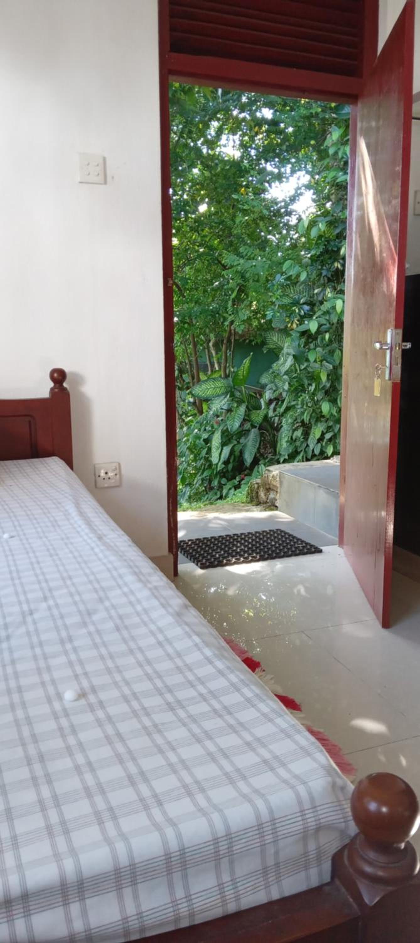 Budget Single Room