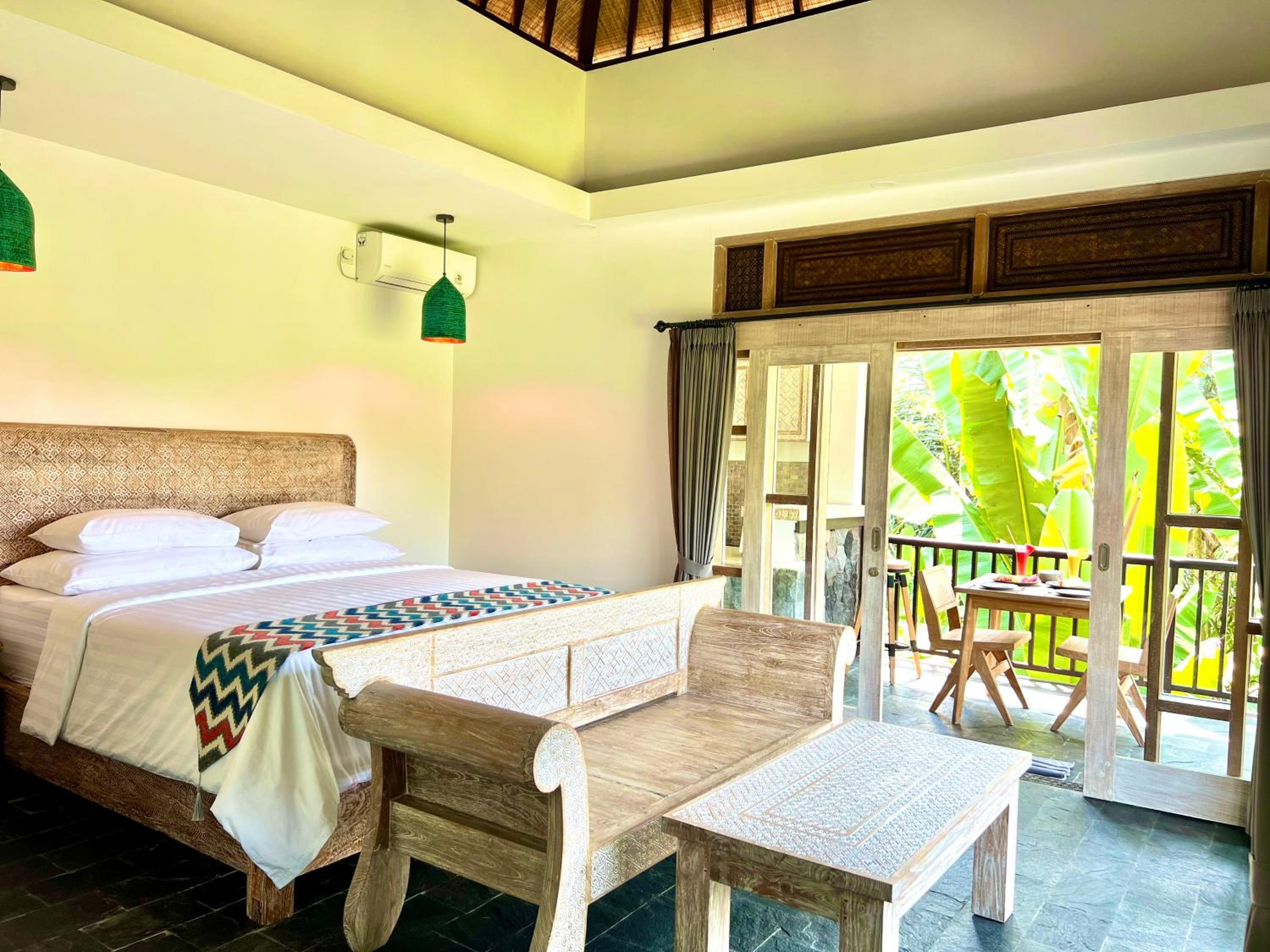 Deluxe Double Room with Balcony