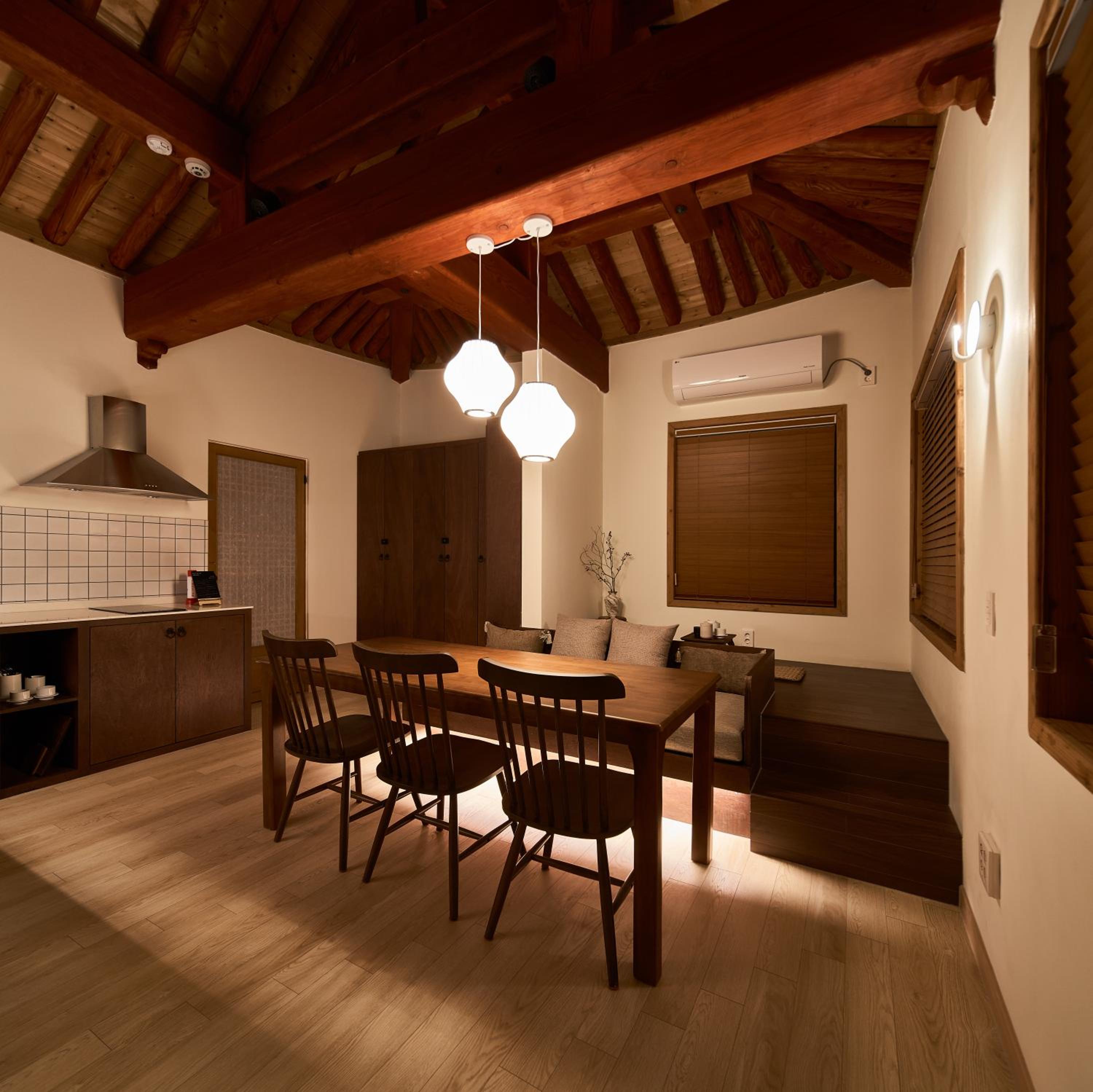 One-Bedroom Villa photo 2