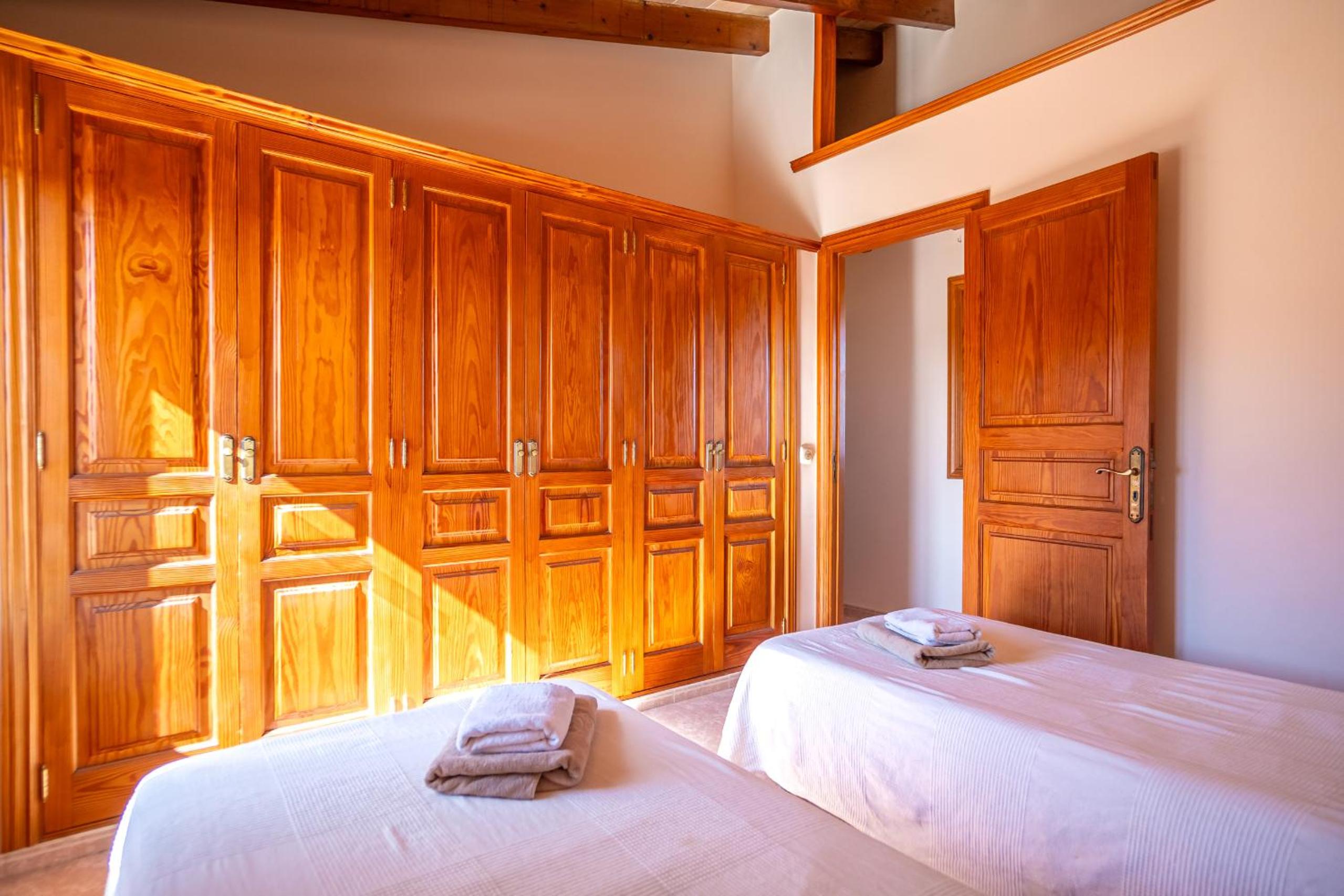 Villa with Private Pool photo 3