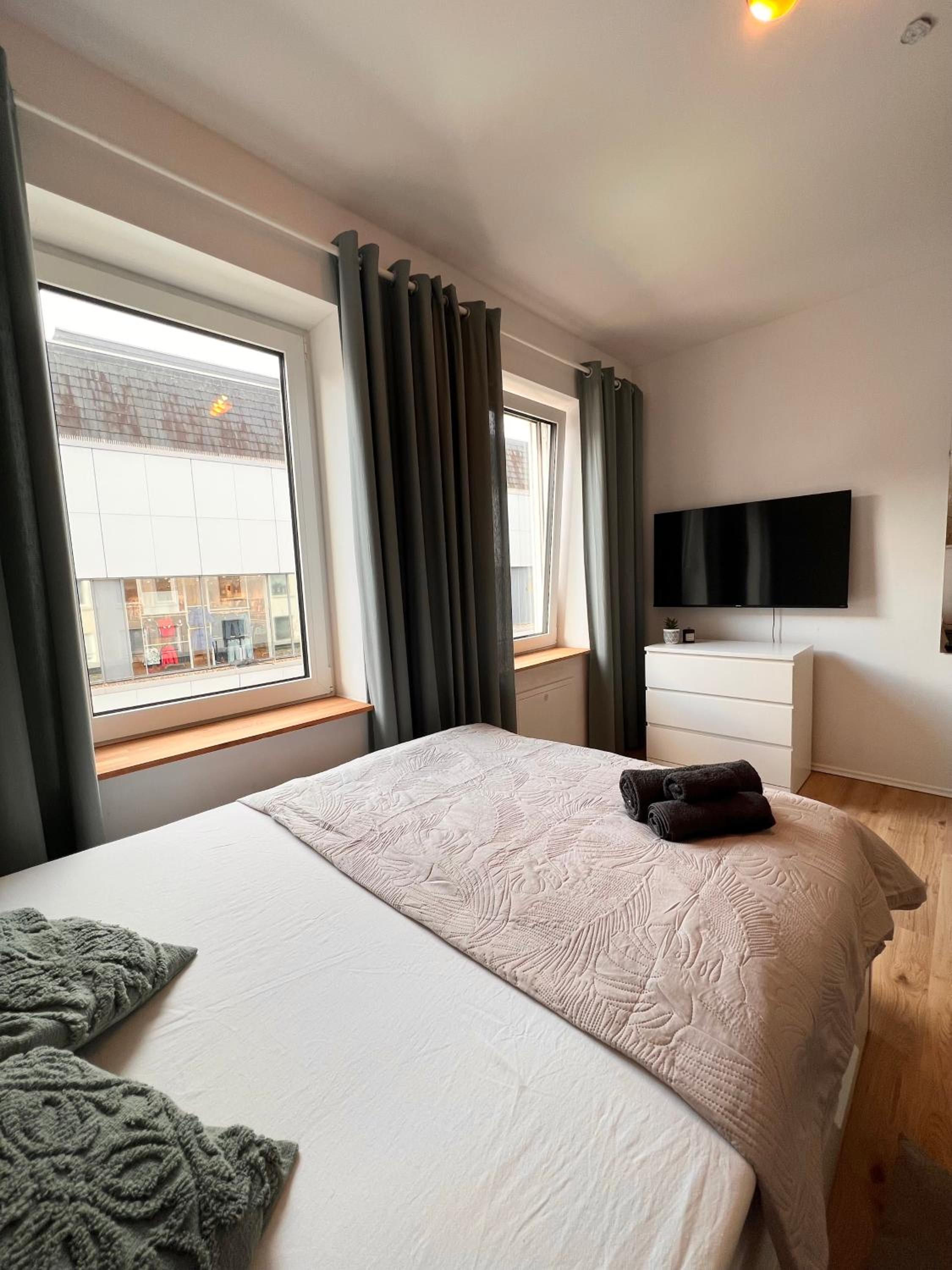 Studio Apartment photo 1