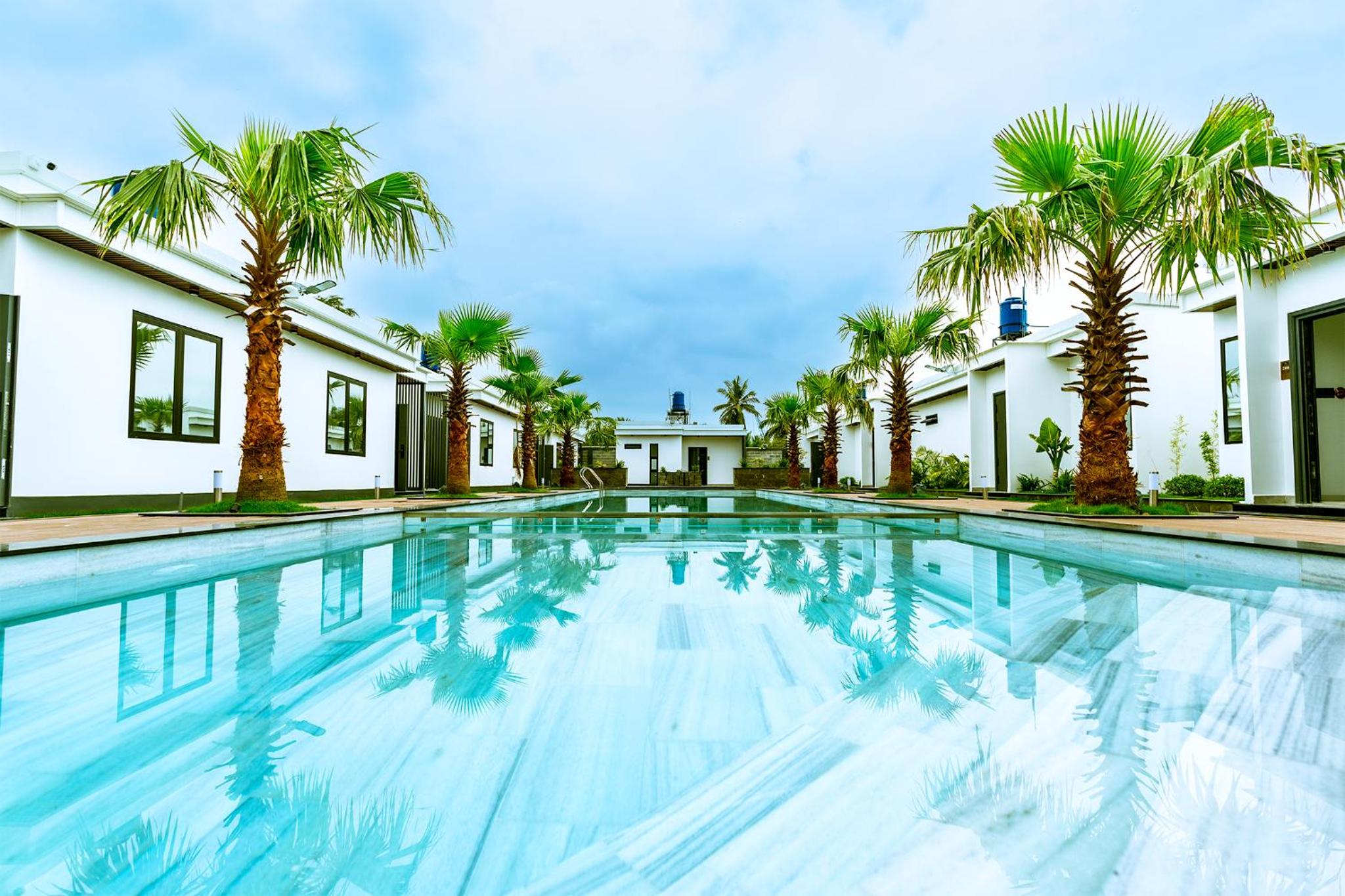 Double Room with Pool View photo 3
