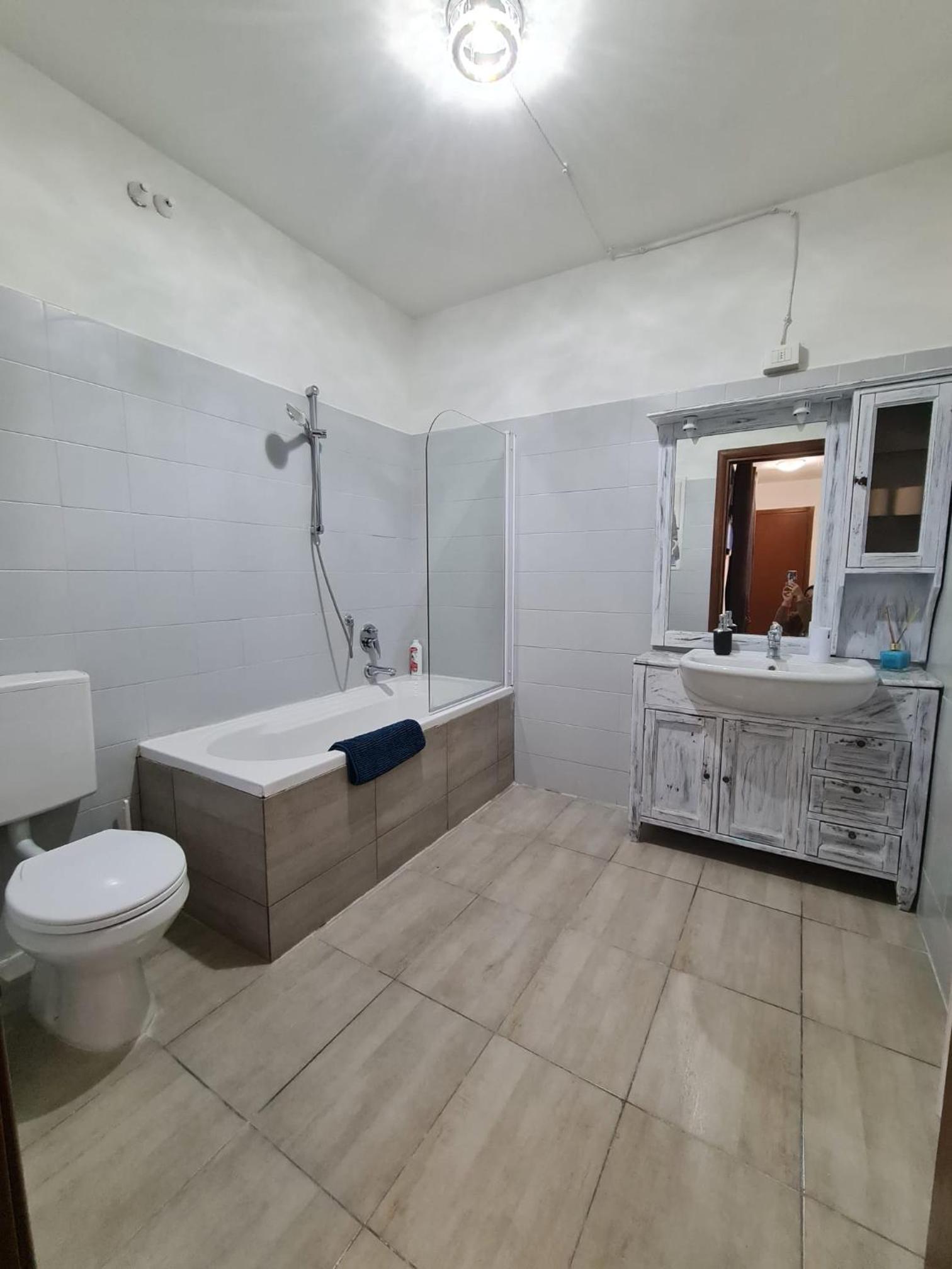 Deluxe Double Room with Bath photo 2