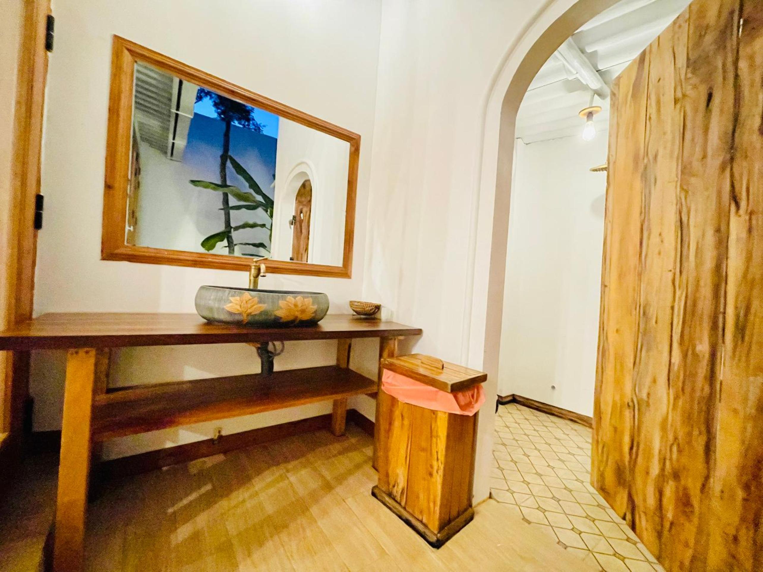 Quadruple Room with Bath photo 2