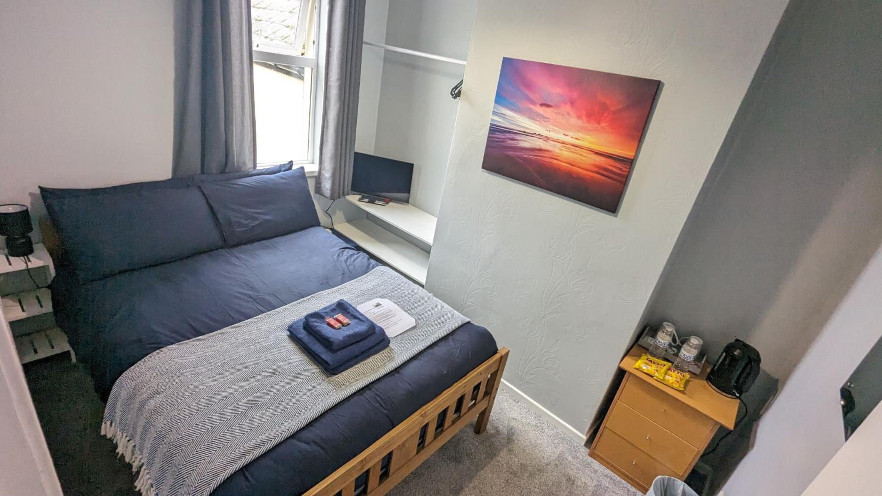 Budget Double Room photo 1