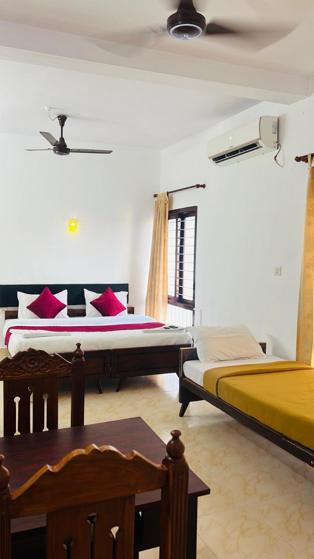 Superior Double or Twin Room - Photo 4