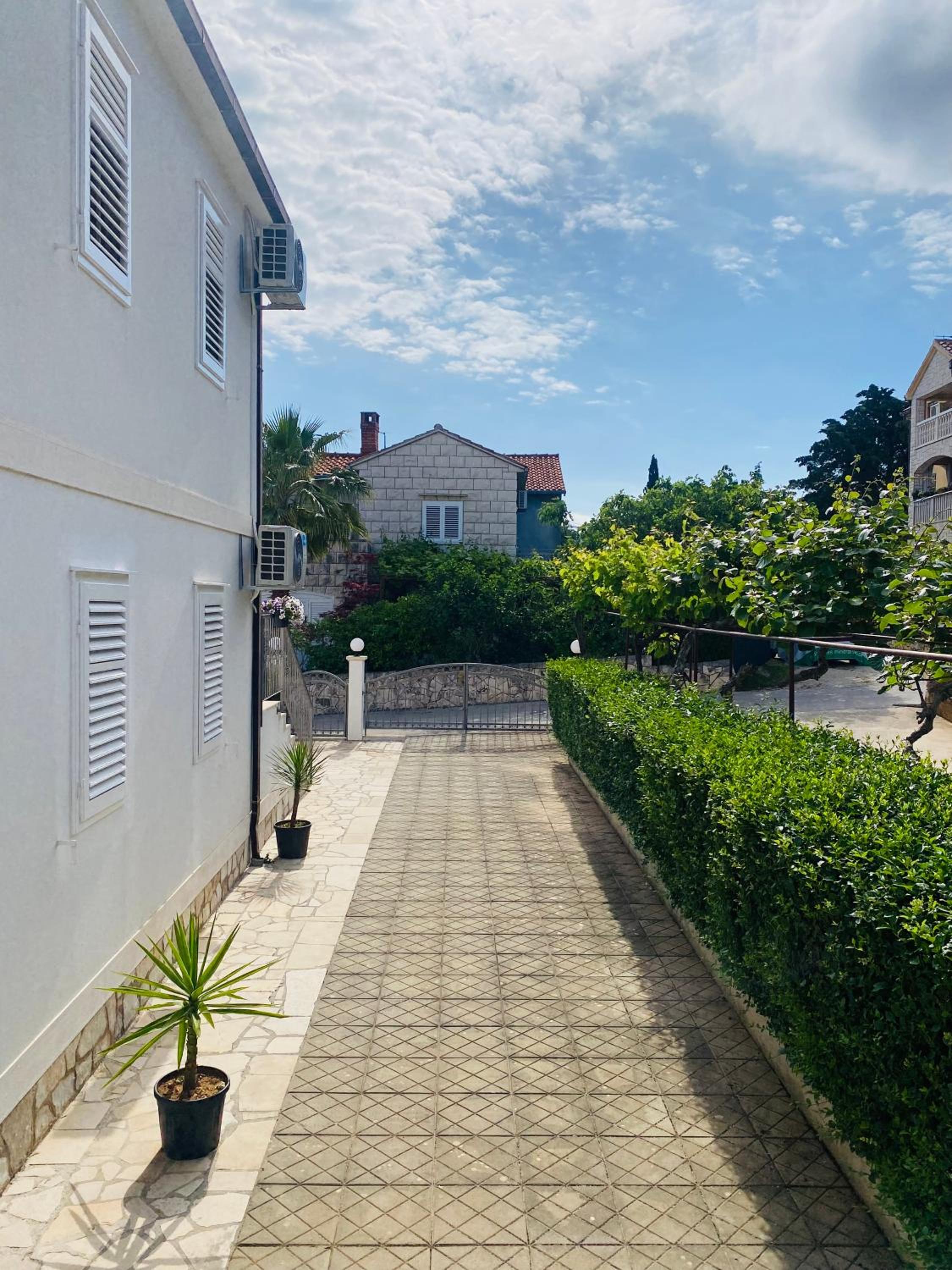 Apartment with Terrace