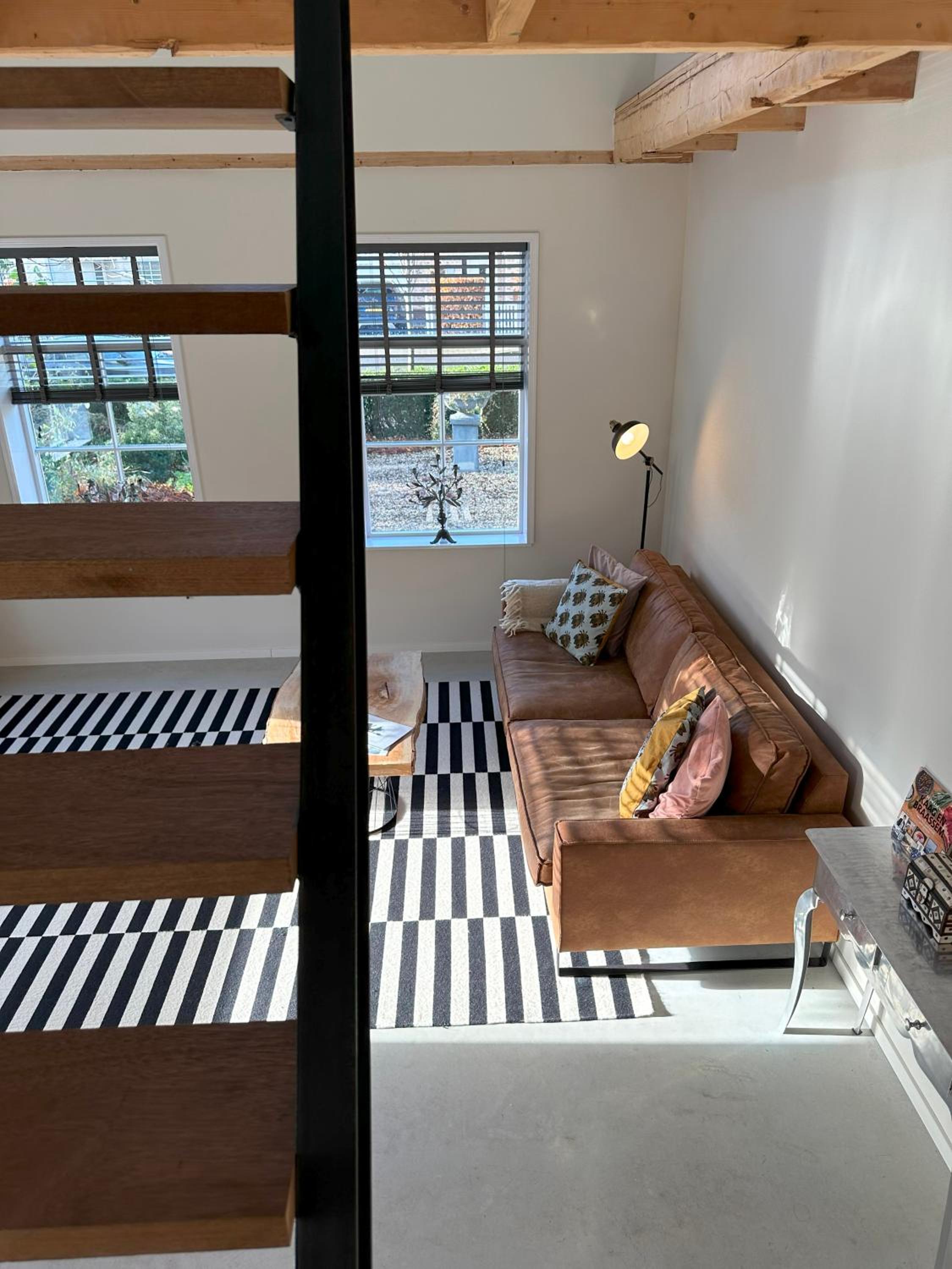 One-Bedroom House photo 1