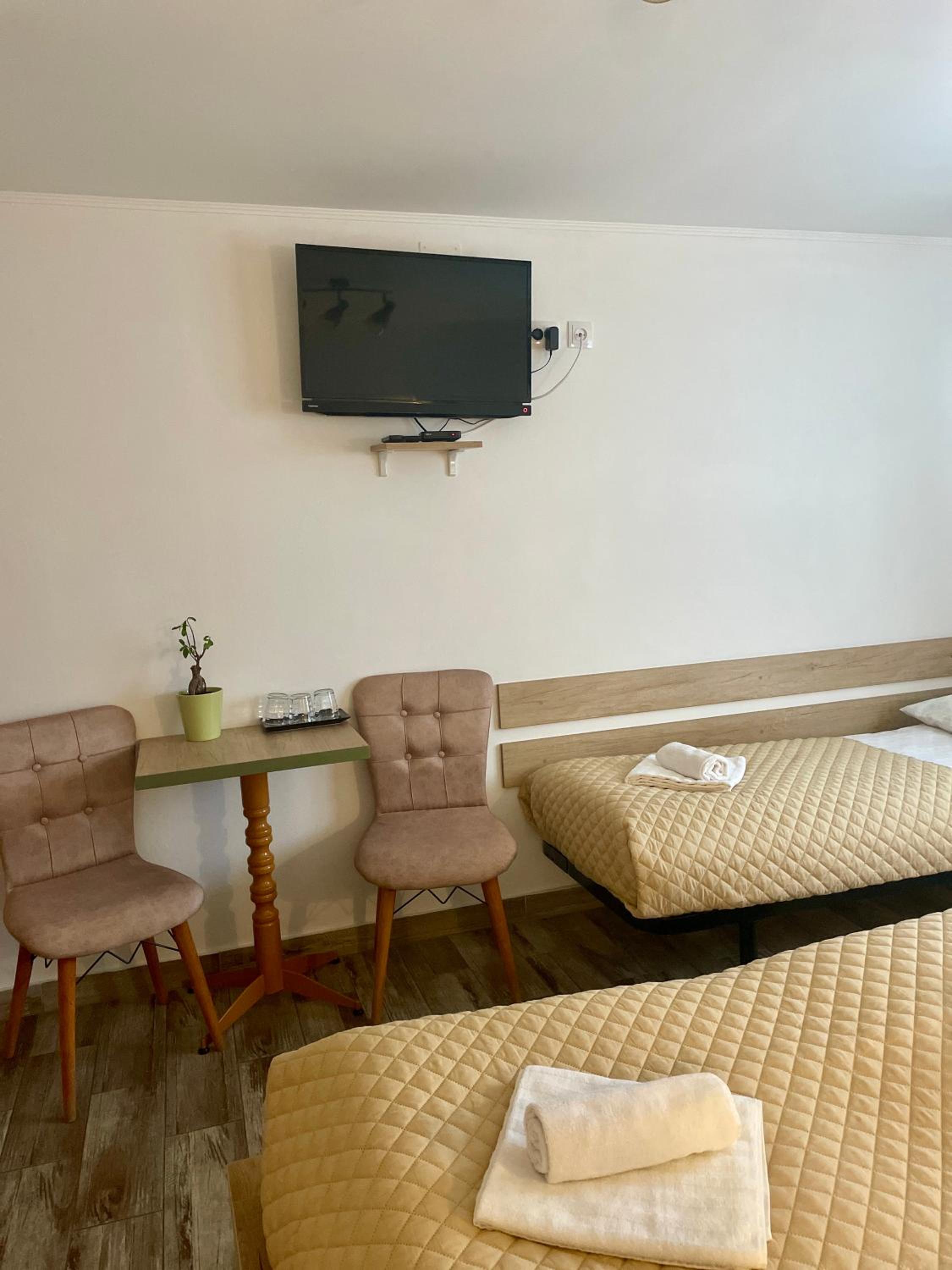 Triple Room photo 3