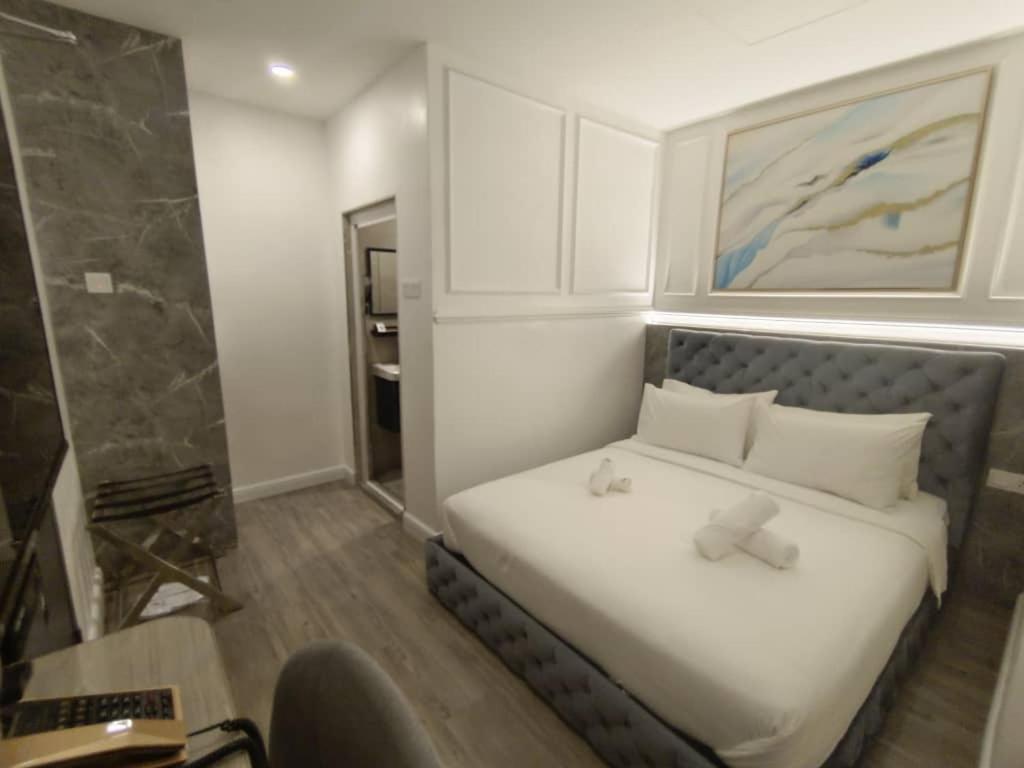 Deluxe Queen Room photo 1
