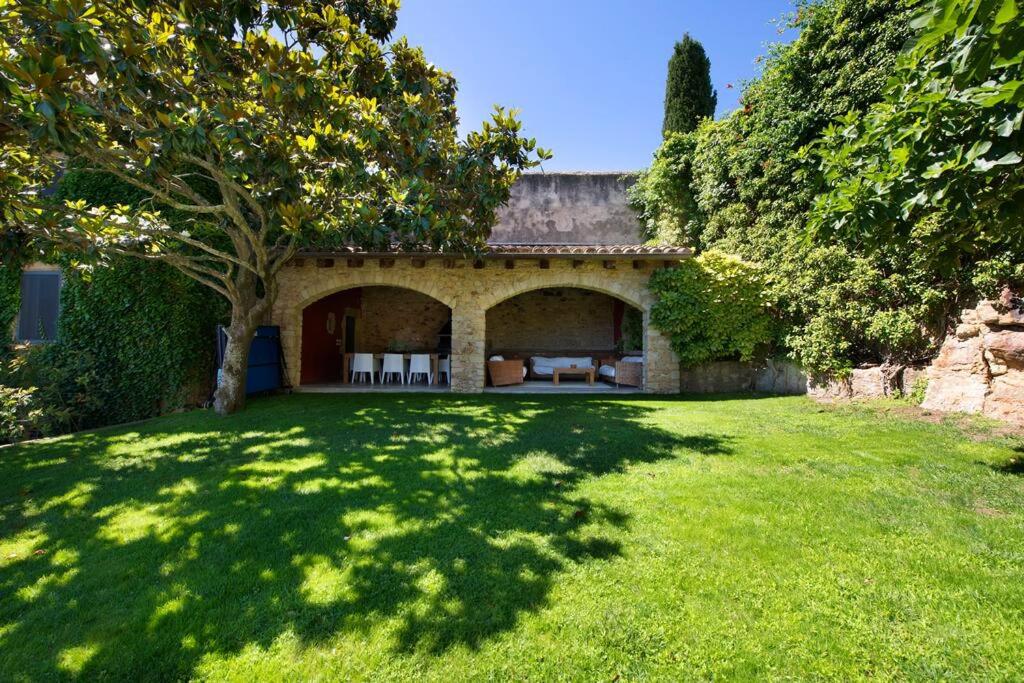 Villa photo 2