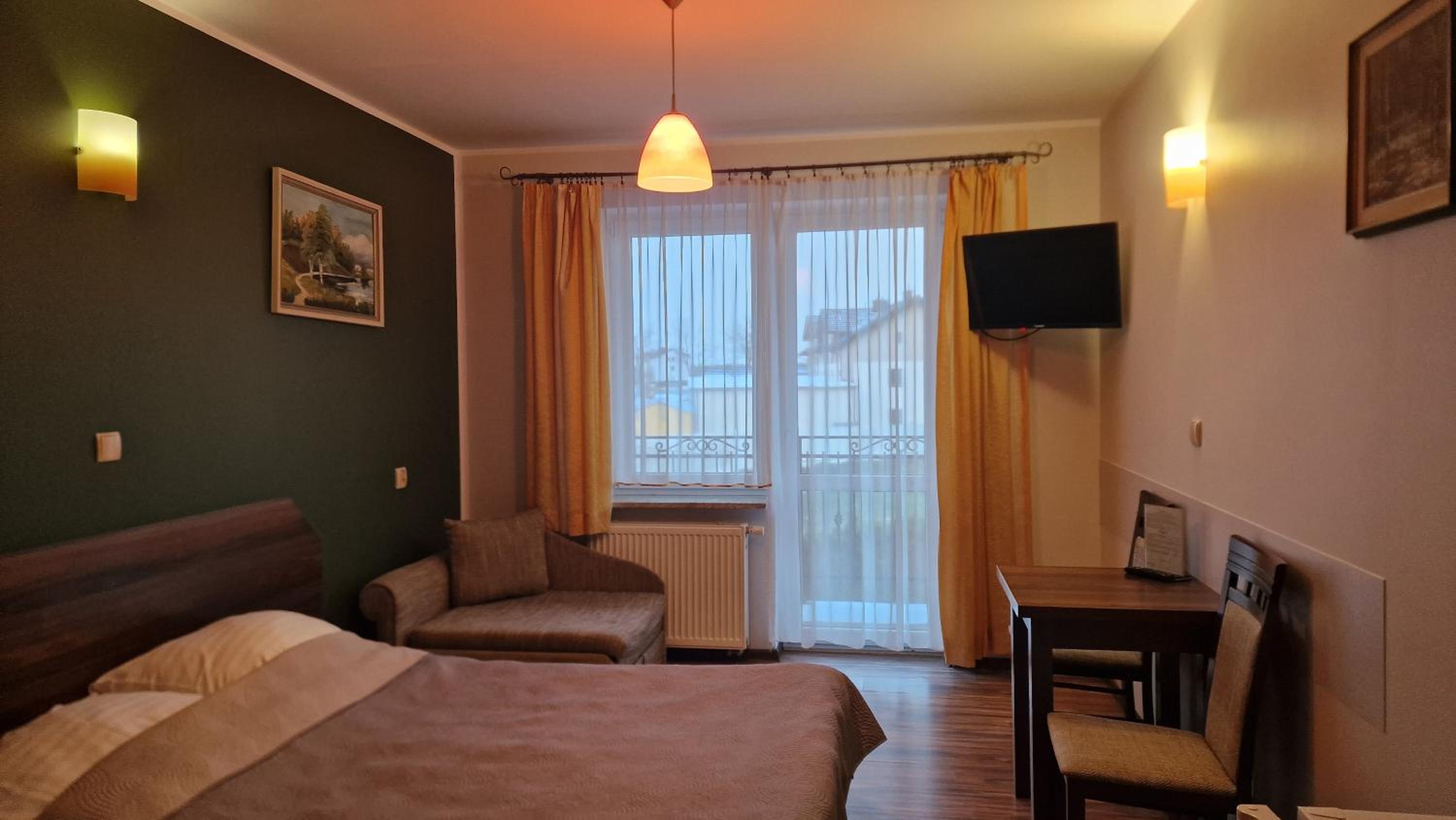 Triple Room with Balcony photo 1