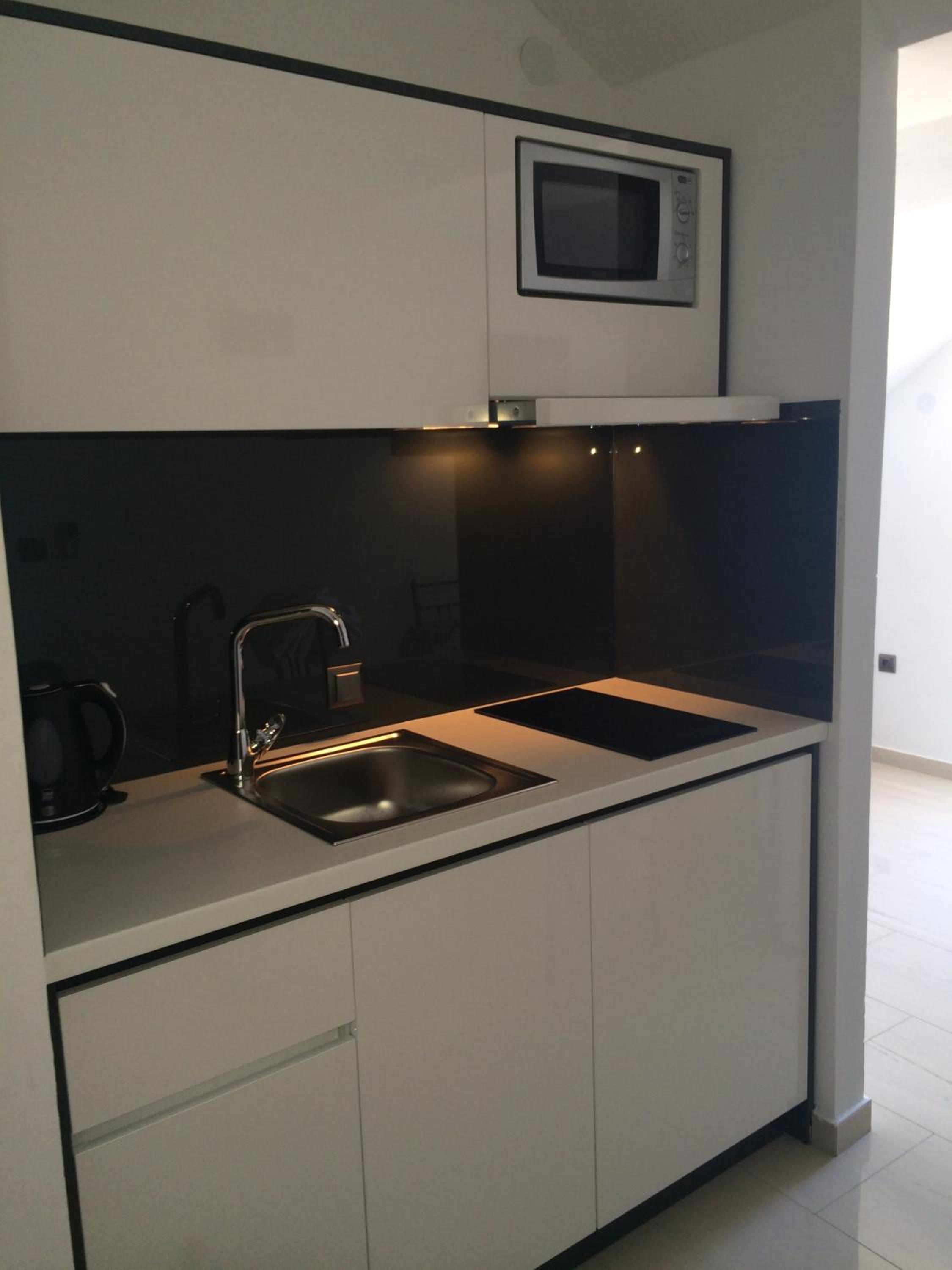 Studio with Sea View - Photo 8