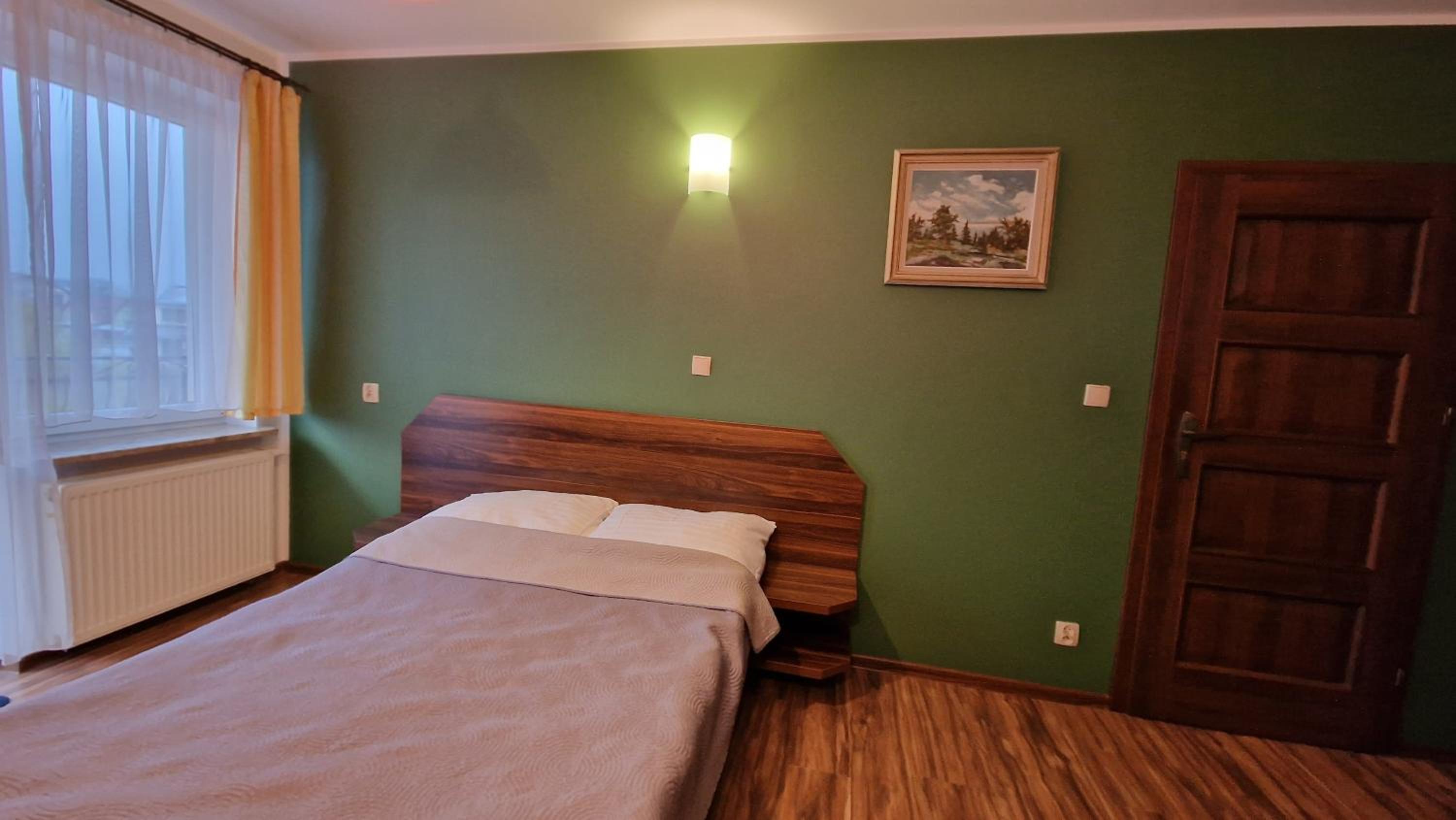 Deluxe Double Room with Balcony photo 2