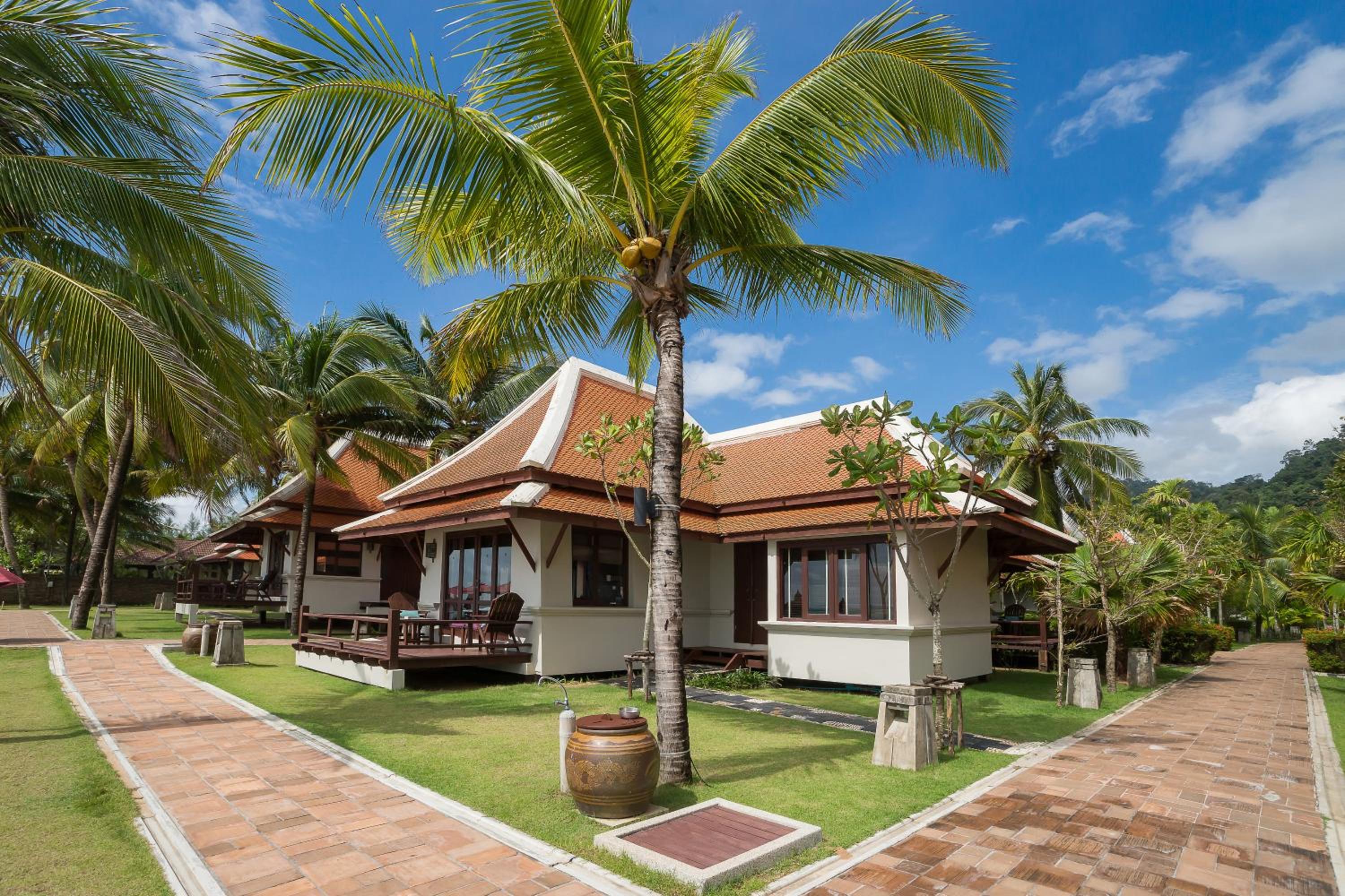 Similan Pearl Villa - Photo 8