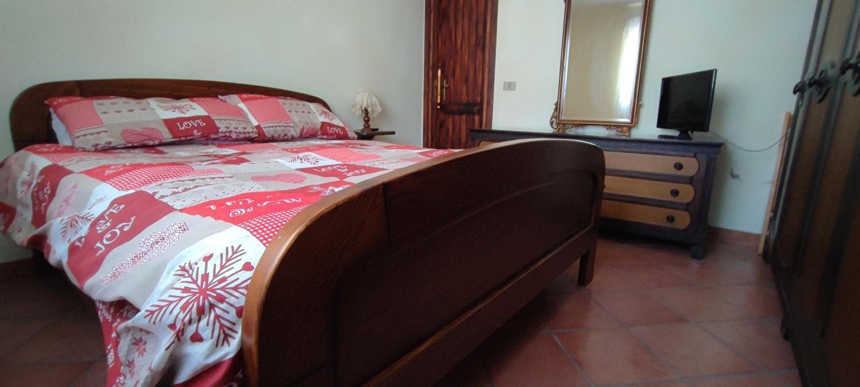 One-Bedroom House photo 2