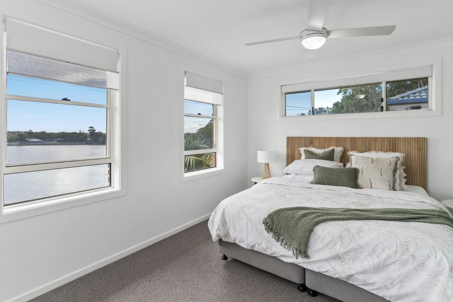 Four-Bedroom House photo 2