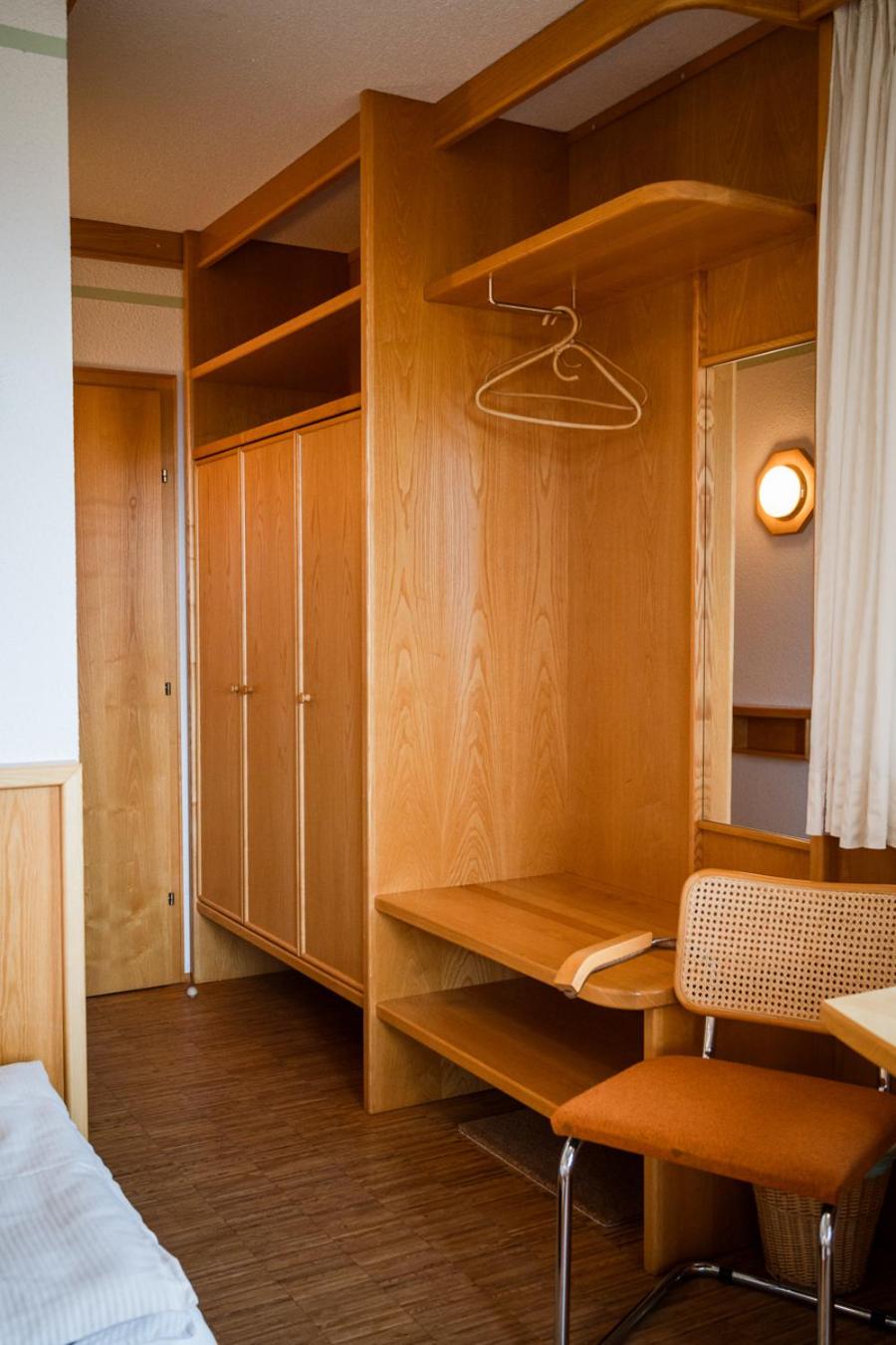 Twin Room with Garden View - Photo 6