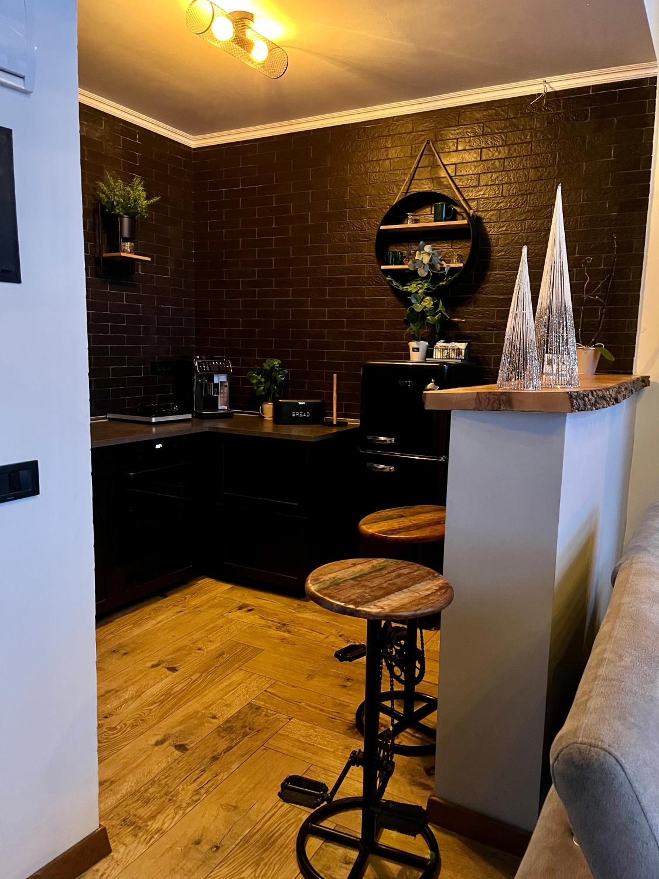 Two-Bedroom Villa - Photo 8