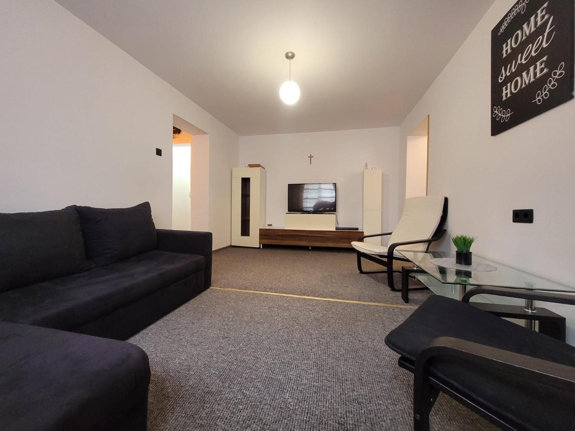 Two-Bedroom Apartment photo 3