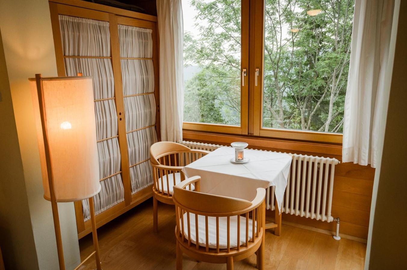 Double Room with Balcony - Photo 10