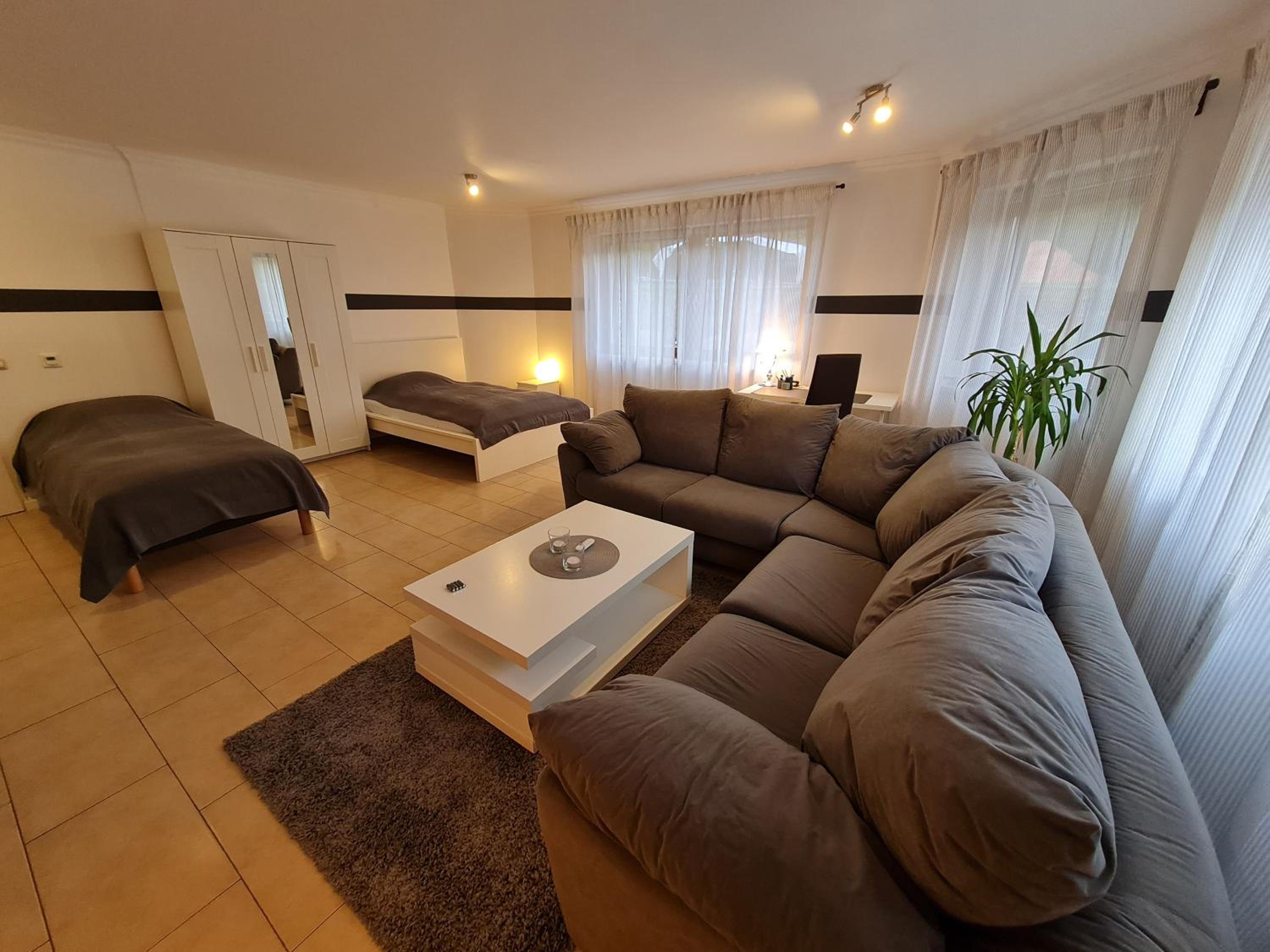 Deluxe Double or Twin Room photo 1