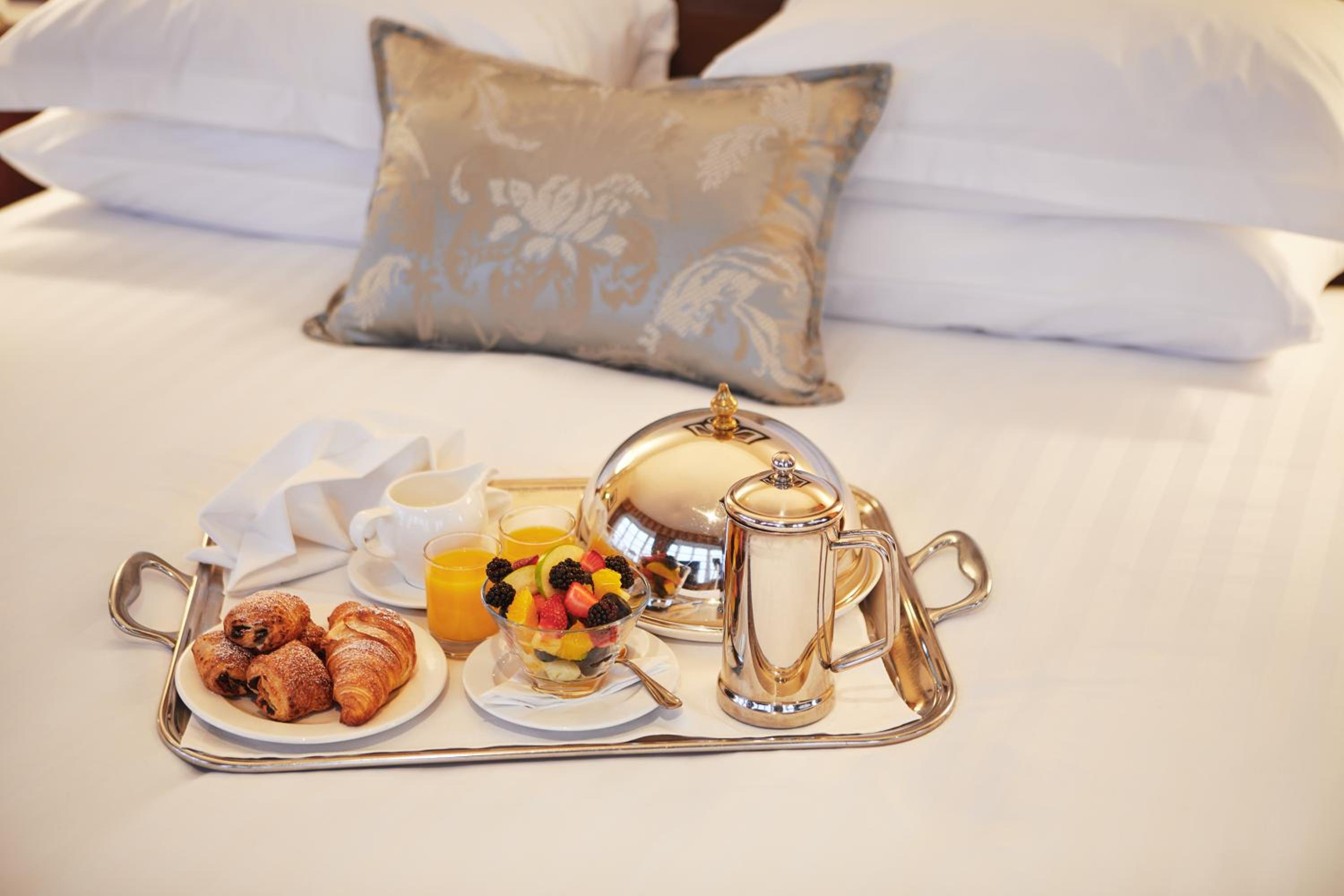 Super Deluxe Suite - Photo 5