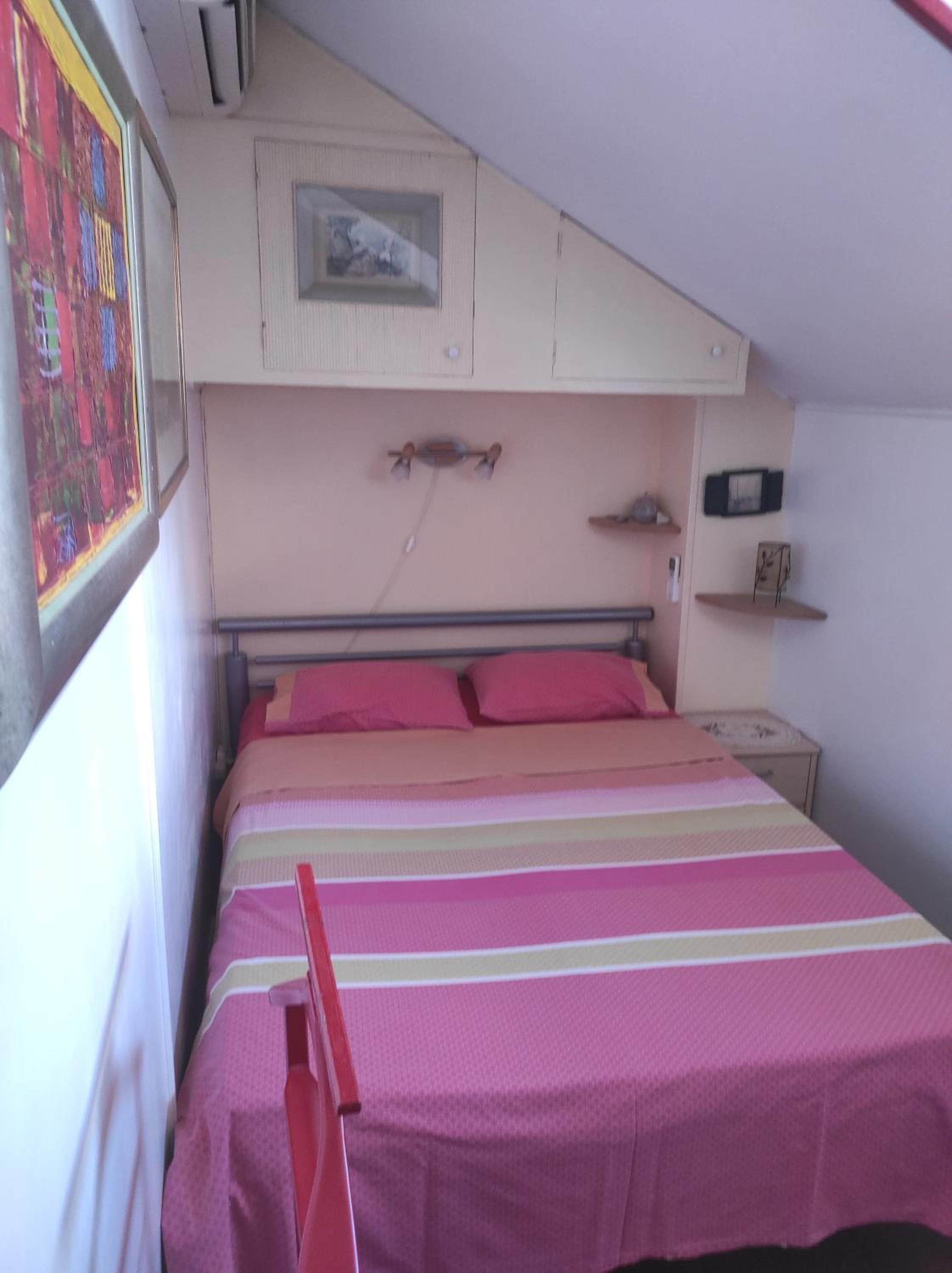 Apartment with Sea View - Photo 16