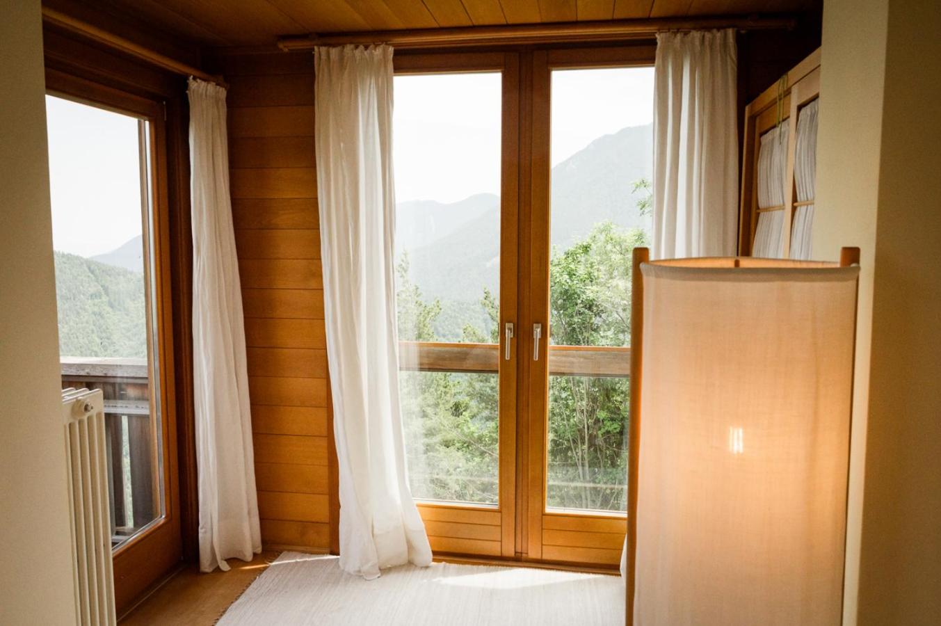 Suite with Mountain View - Photo 10
