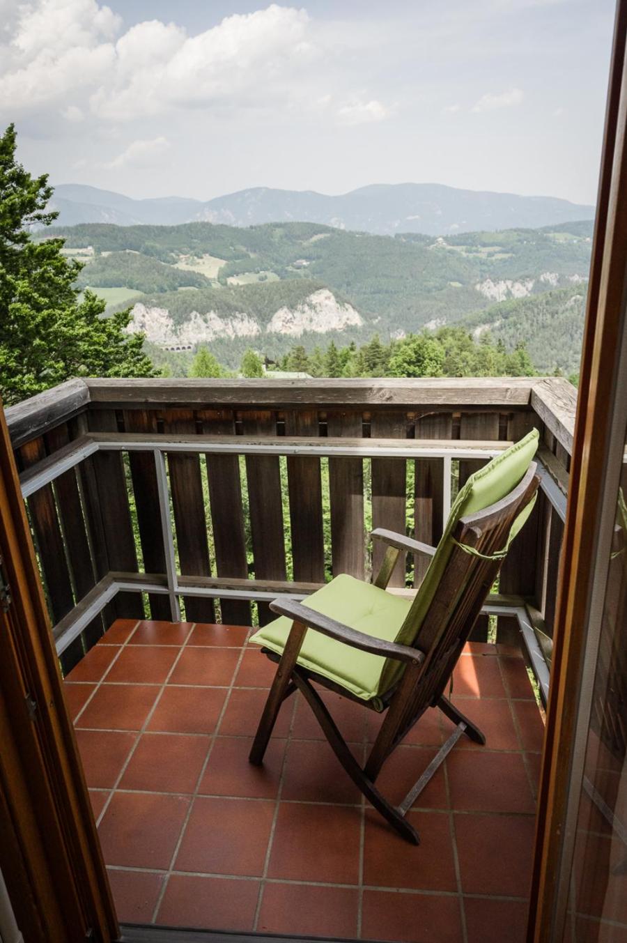 Suite with Mountain View - Photo 6
