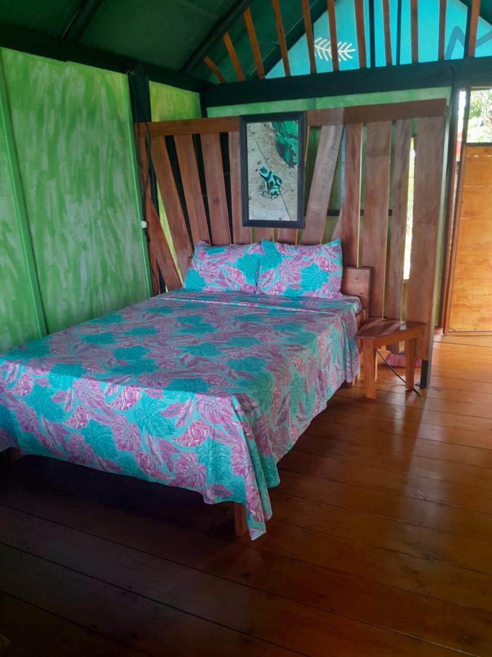 One-Bedroom Bungalow photo 1