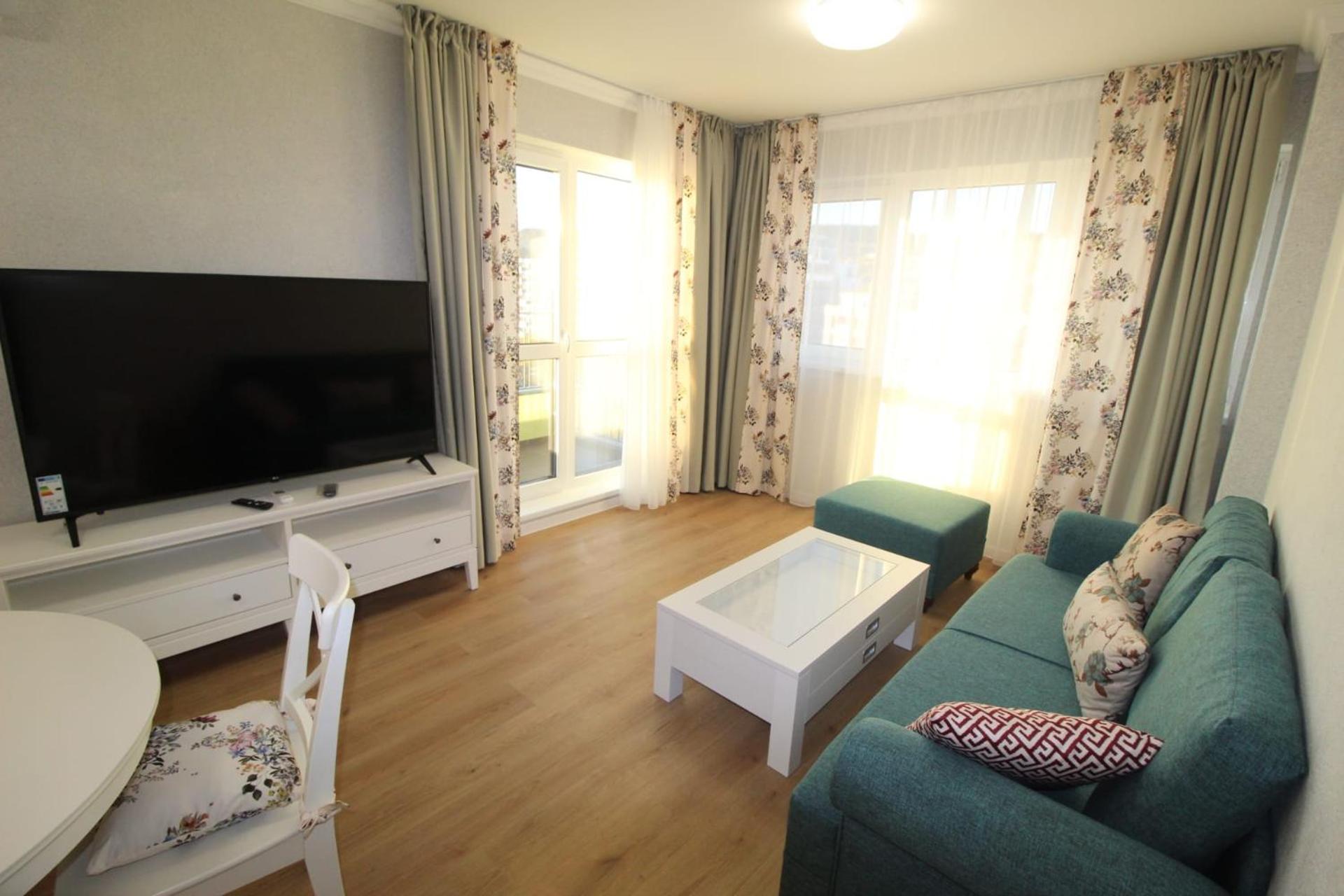 One-Bedroom Apartment with Balcony